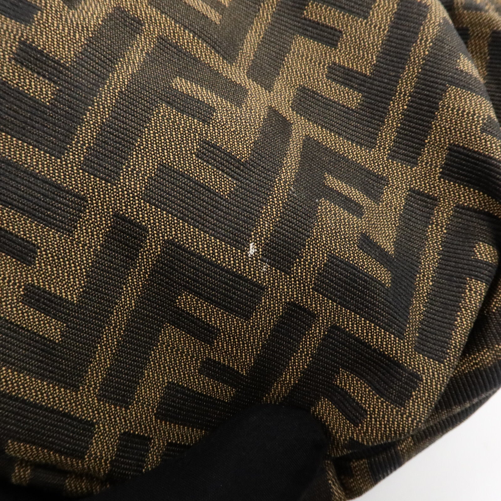 FENDI 帆布Chef Bag肩背袋