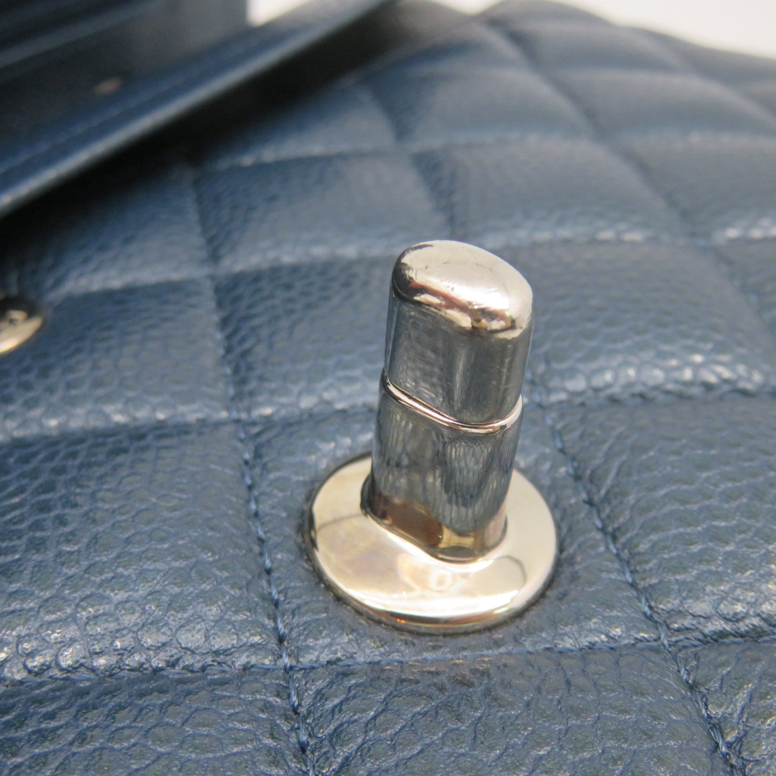 CHANEL Caviar Leather Classic 25cm Chain Shoulder Bag Silver Buckle Chain Shoulder Bag Green Blue