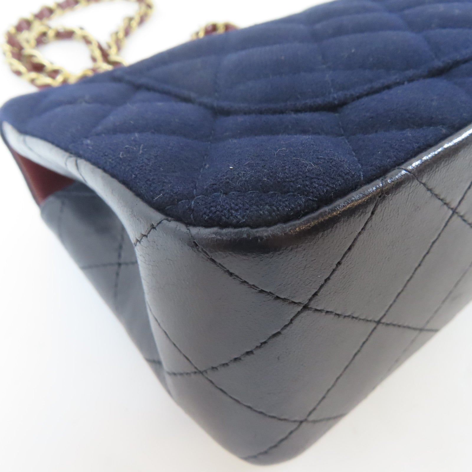 CHANEL 【激減優惠】菱格羊毛Mini Classic Chain Shoulder Bag金扣鏈帶肩背袋深藍色