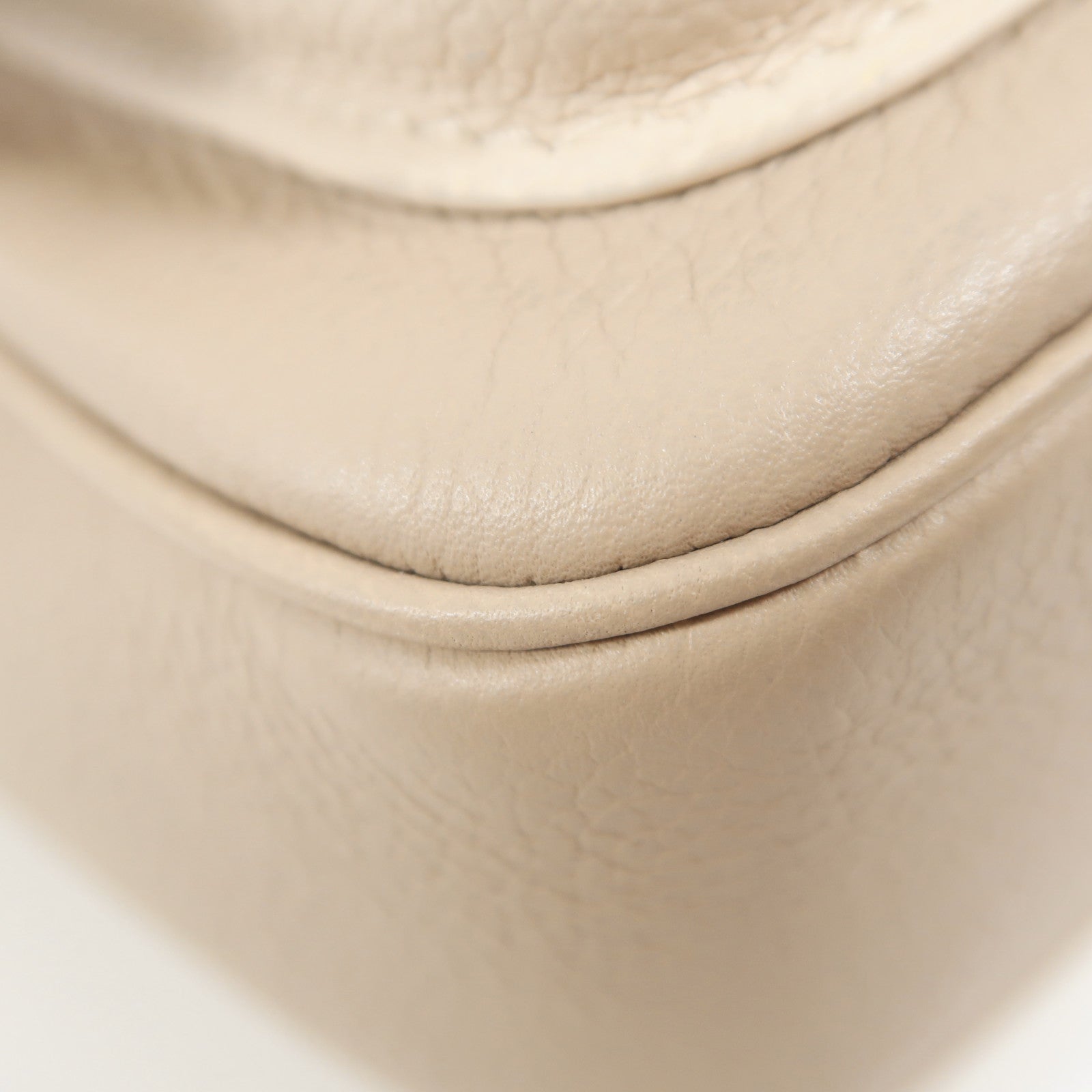 LOUIS VUITTON 牛皮皮革Lockme Tender金扣手挽肩背兩用袋