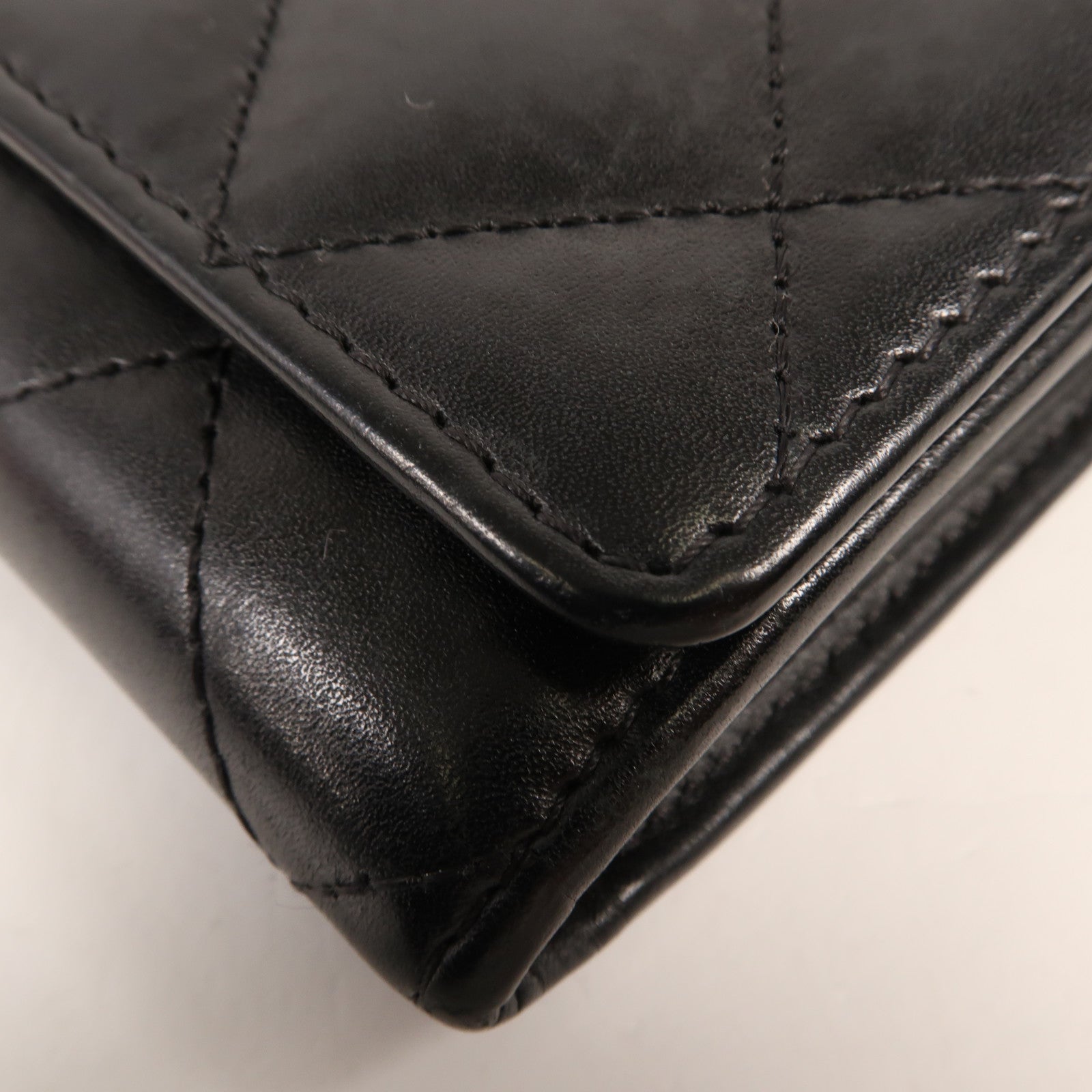 CHANEL 羊皮皮革Cambon Wallet銀扣長錢包