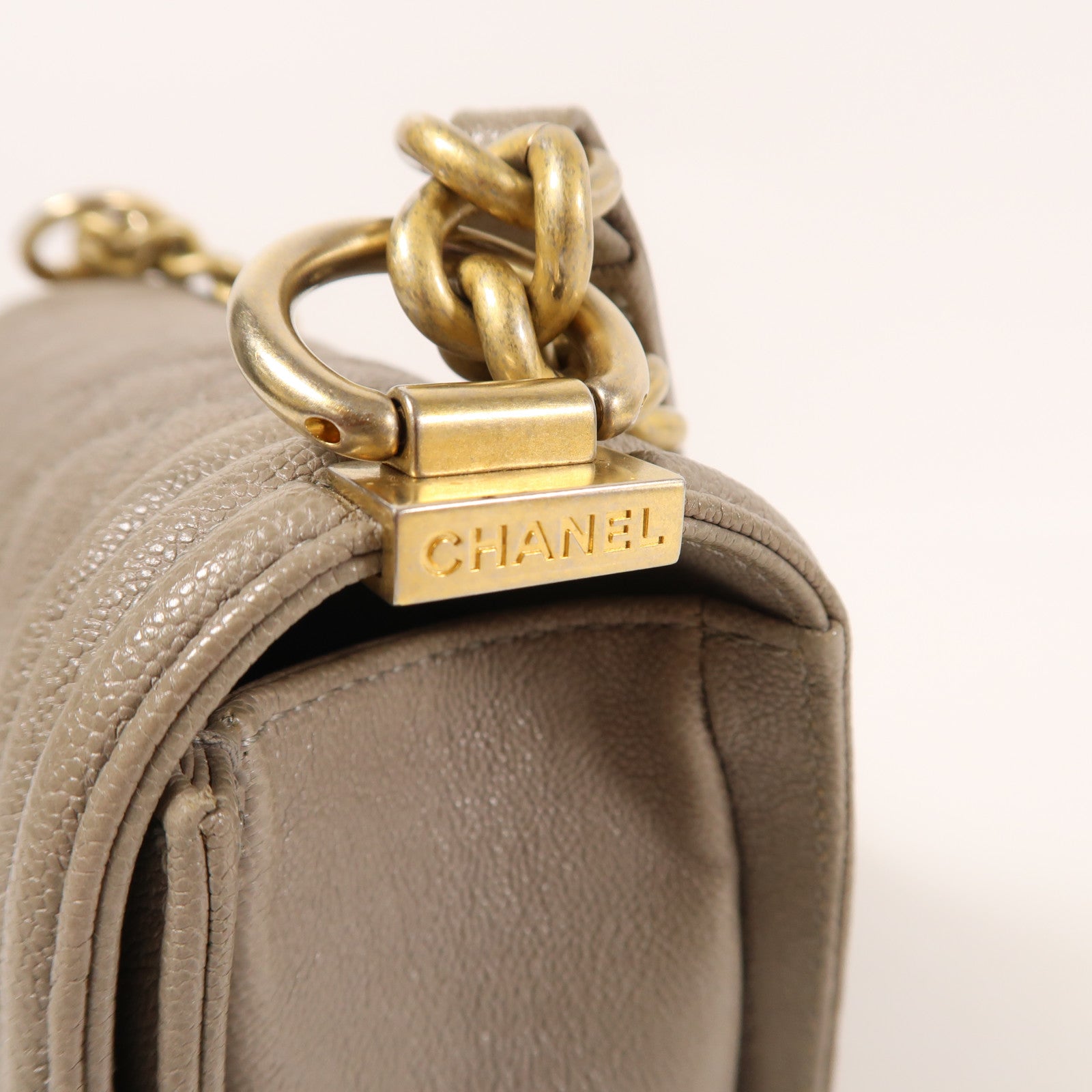 CHANEL 【激減優惠】牛皮皮革Boy 20金扣肩背袋