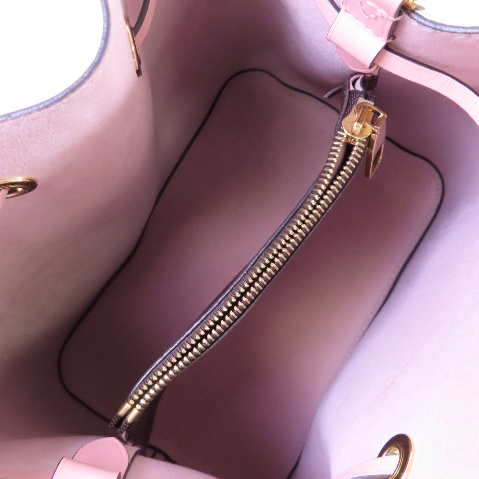 LOUIS VUITTON Monogram NeoNoe MM Shoulder Bag金扣肩背袋啡色/粉紅色