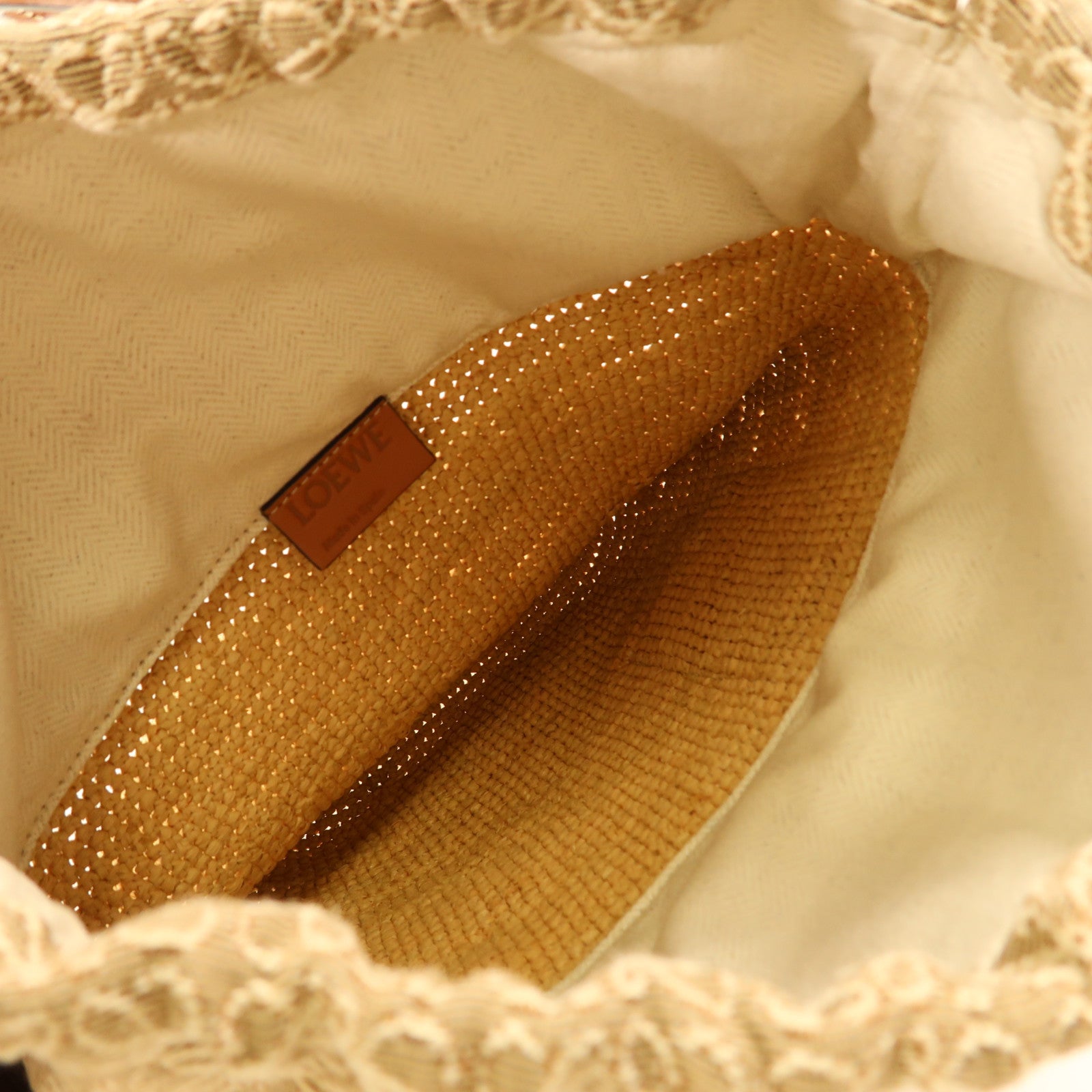 LOEWE Raffia/牛皮皮革Anagram Pochette Basket Bag金扣肩背袋