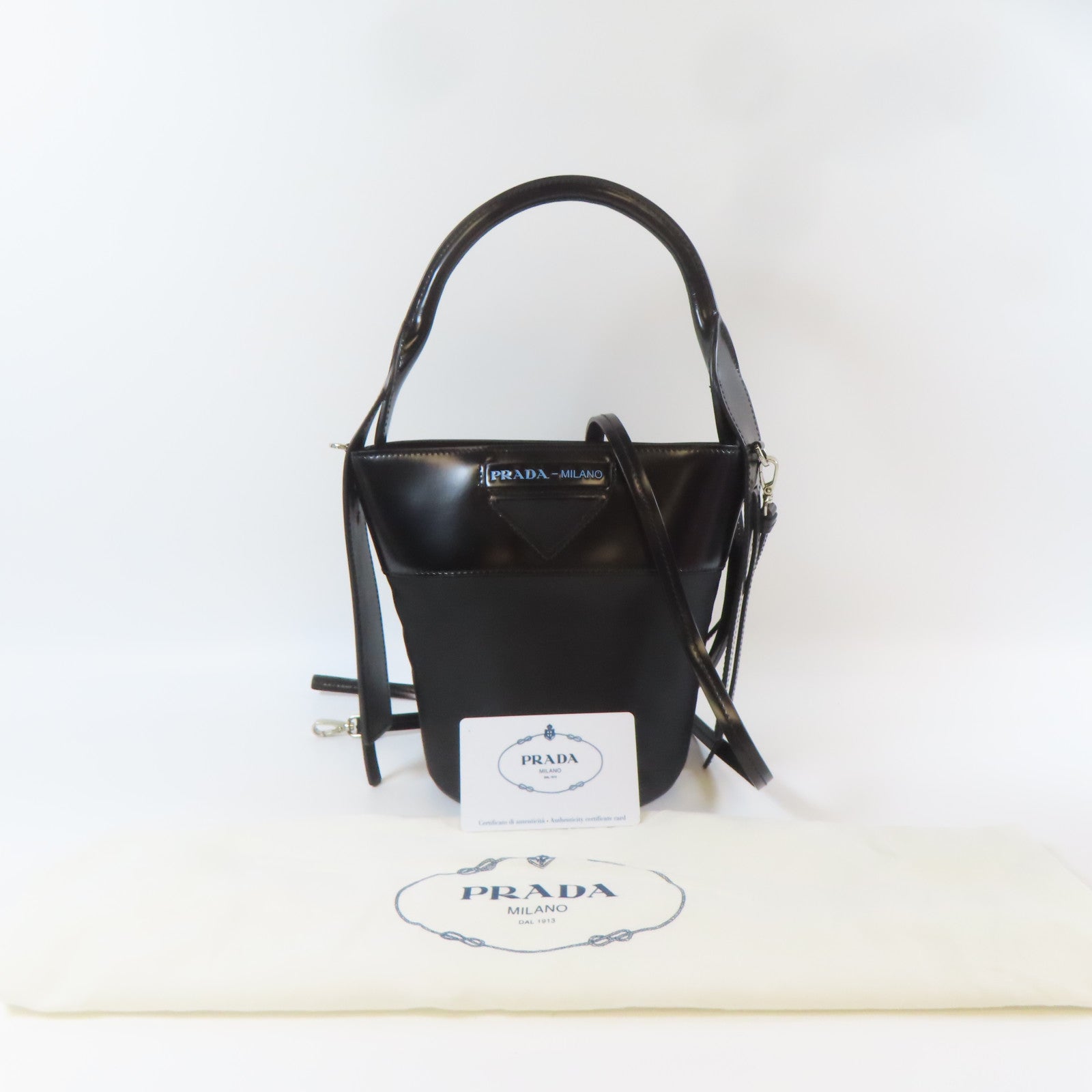 PRADA 牛皮皮革/尼龍Ouverture Bucket Bag銀扣手挽肩背兩用袋黑色