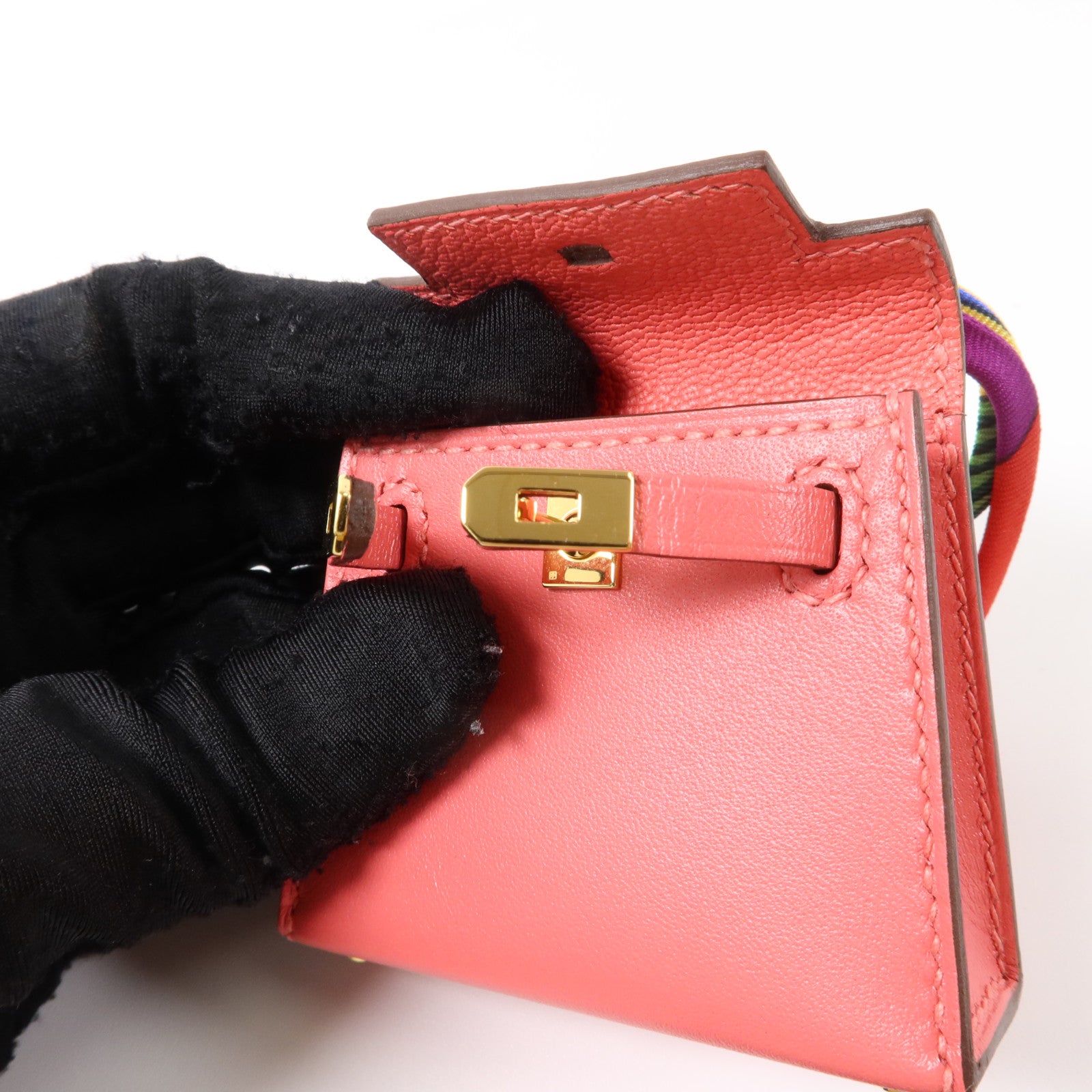 HERMES Tadelakt皮革 Mini Kelly Twilly Bag Charm金扣掛飾Rose Azalee