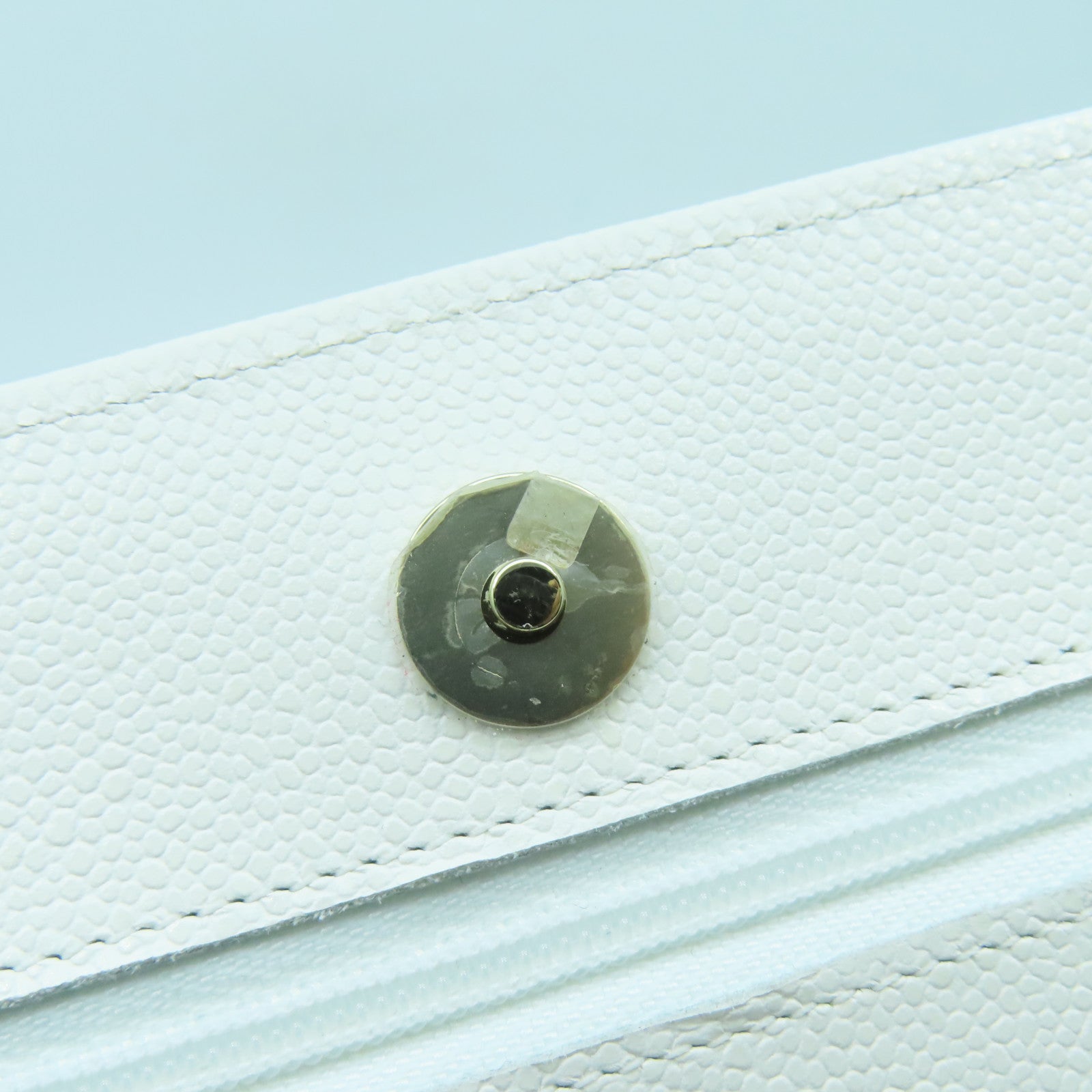 CHANEL 菱格Caviar皮革WOC Wallet On Chain金扣鏈帶肩背袋白色