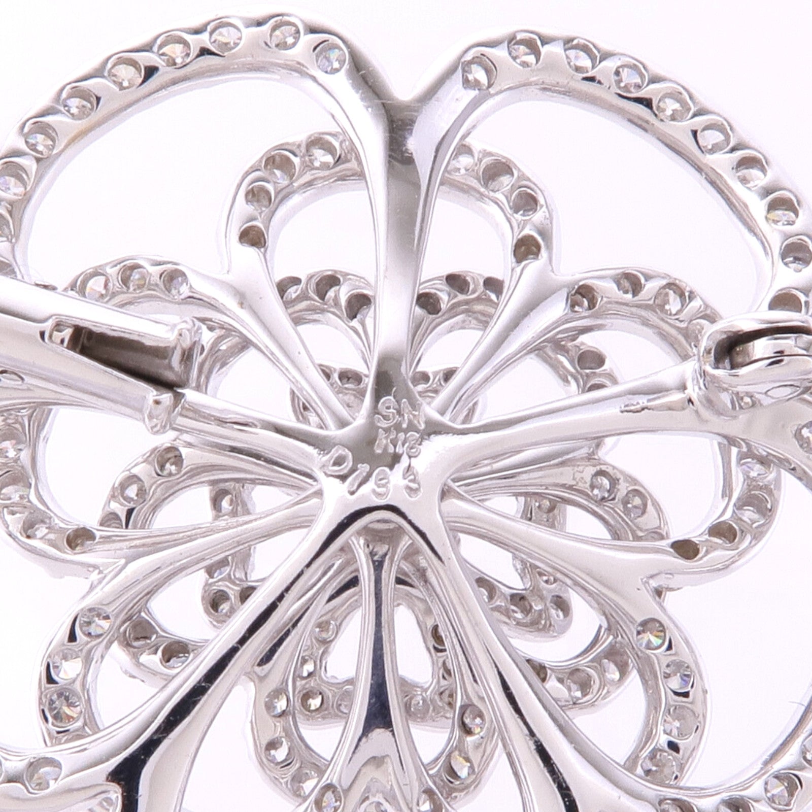 JEWELRY 【激減優惠】18K白金Diamond Brooch鑽石胸針