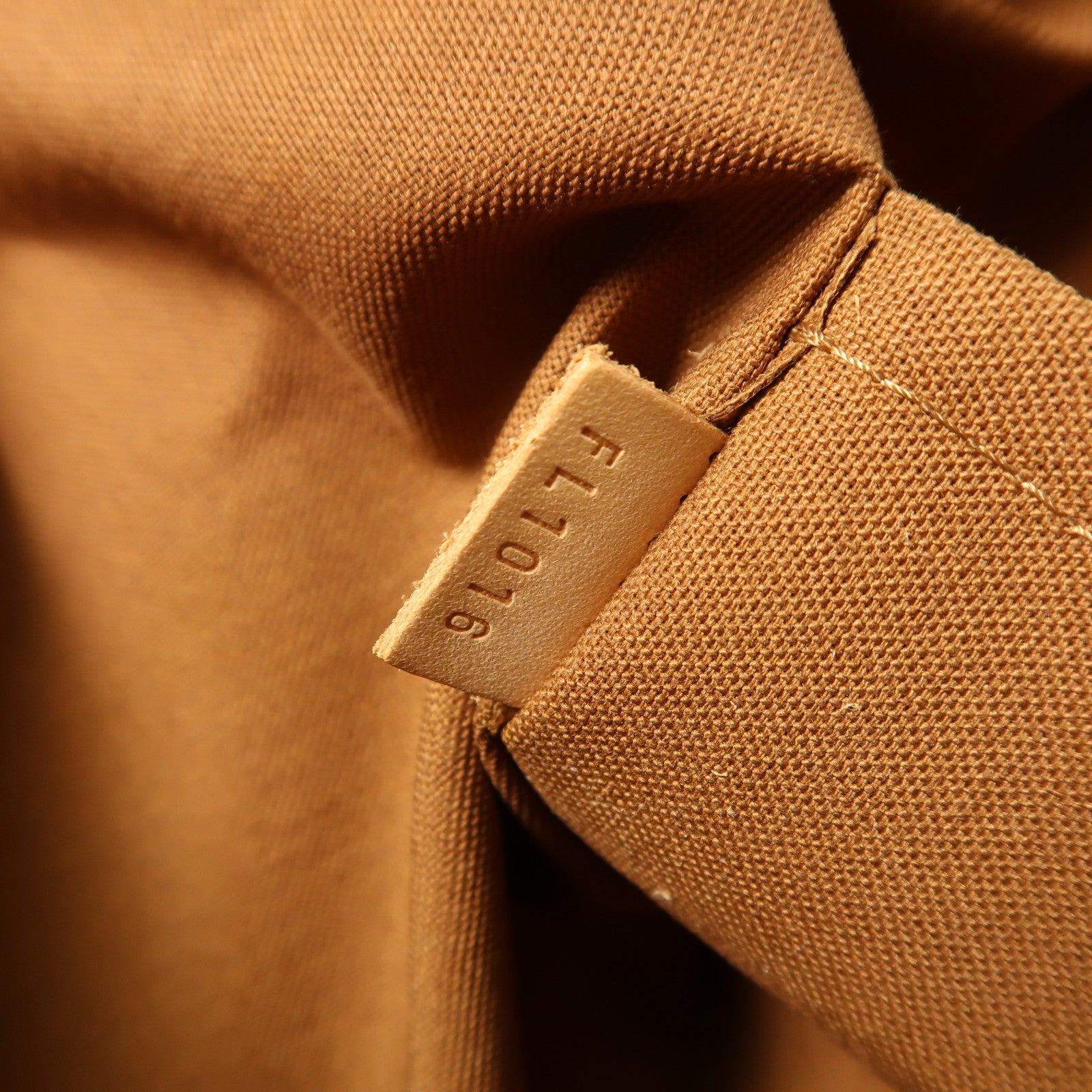 LOUIS VUITTON Monogram Lockit Horizontal金扣肩背袋
