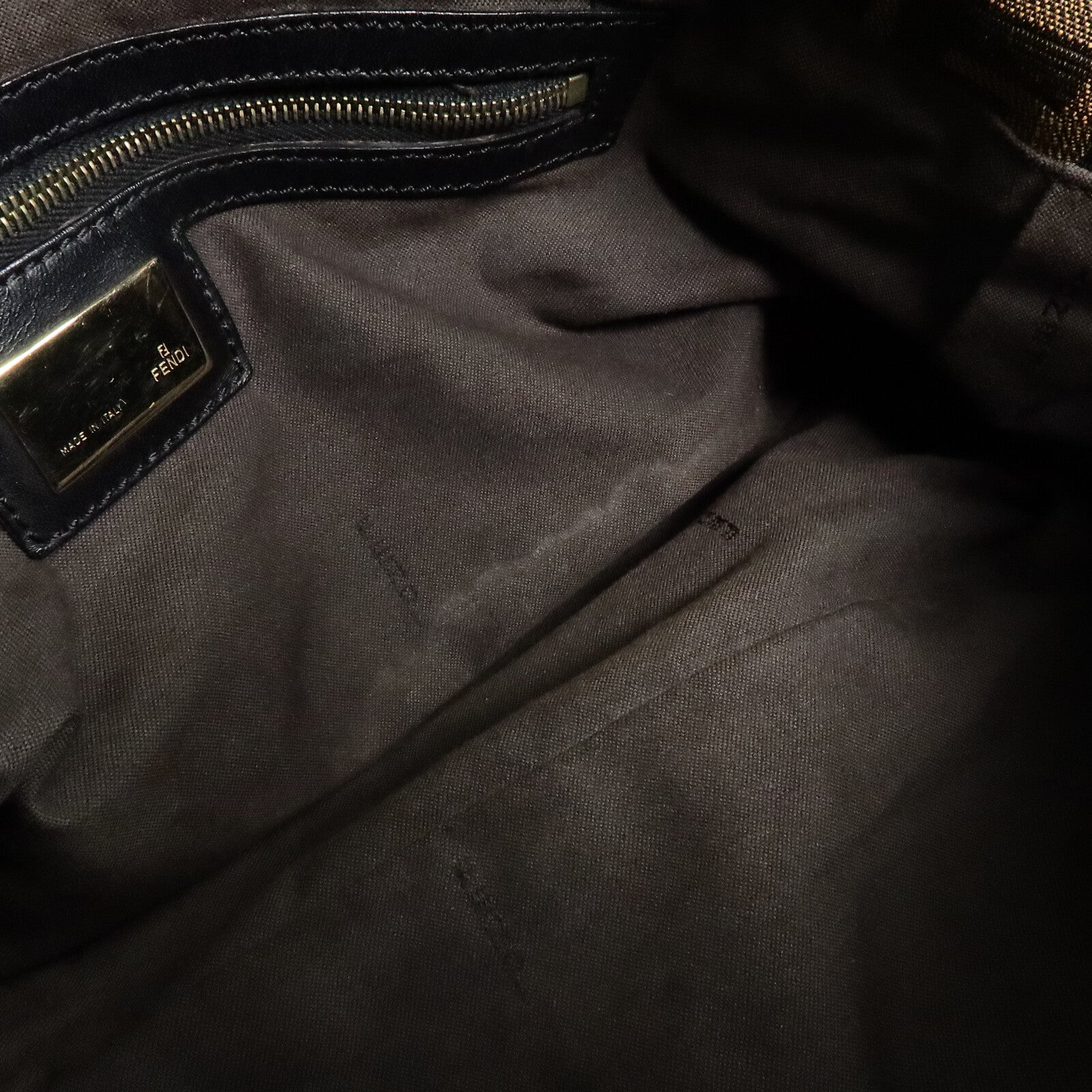 FENDI 帆布Chef Bag肩背袋