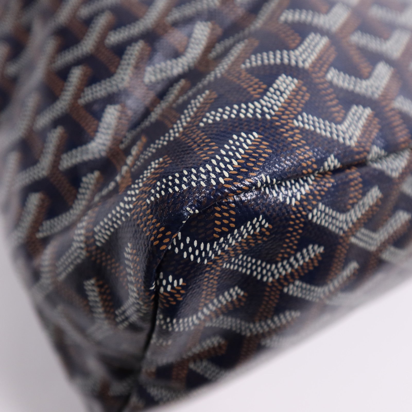 GOYARD 塗層帆布Boheme Hobo Bag銀扣肩背袋