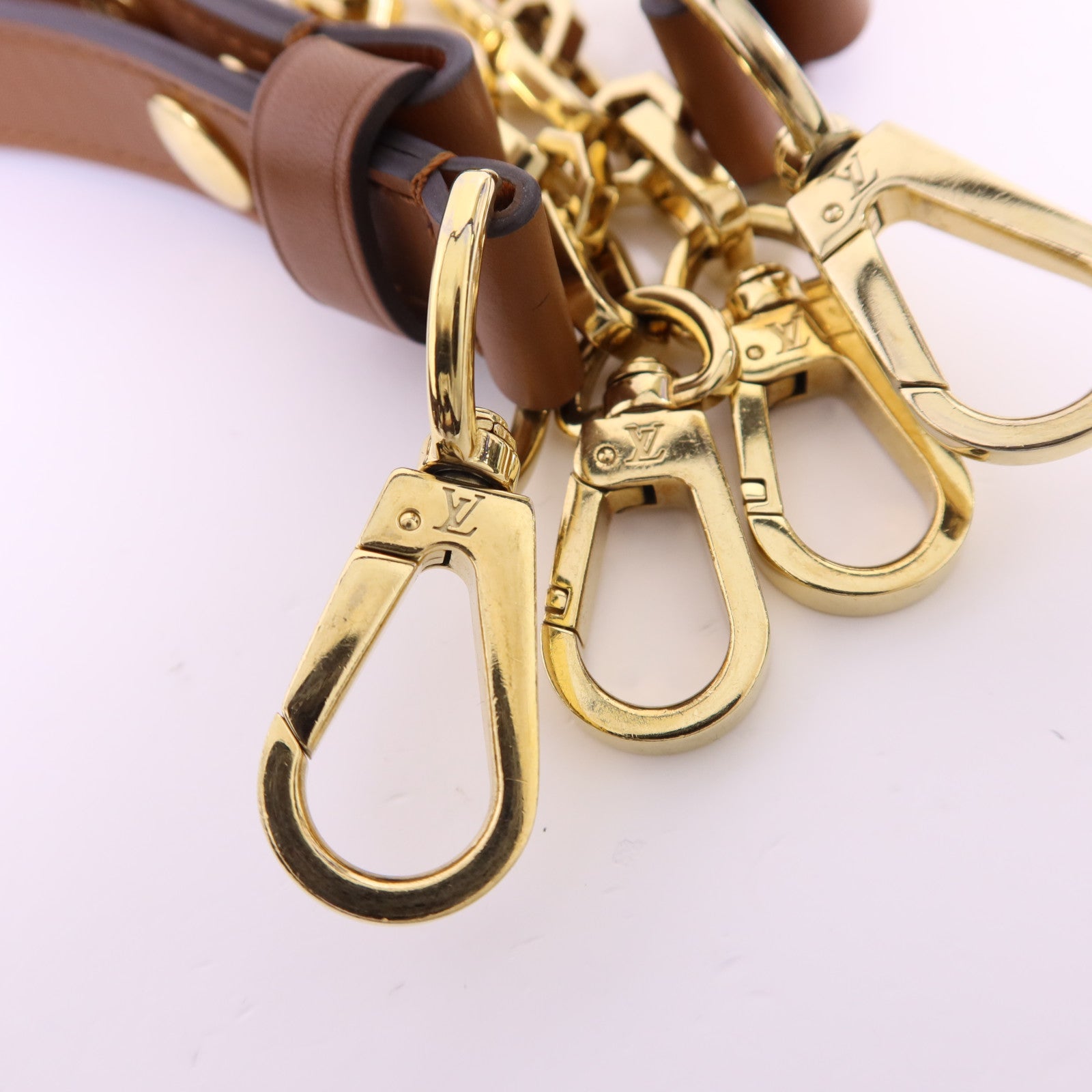 LOUIS VUITTON Monogram Reverse Dauphine MM金扣肩背袋