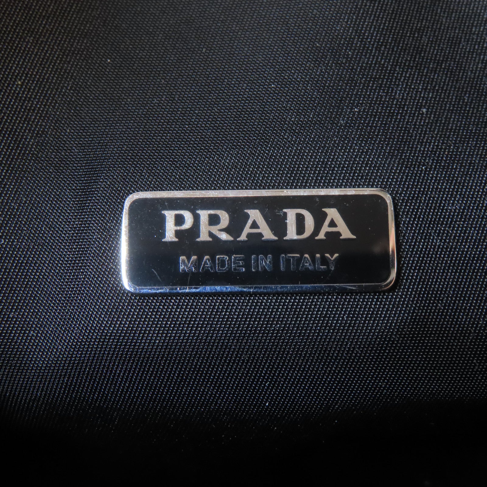 PRADA 牛皮皮革/尼龍Ouverture Bucket Bag銀扣手挽肩背兩用袋黑色