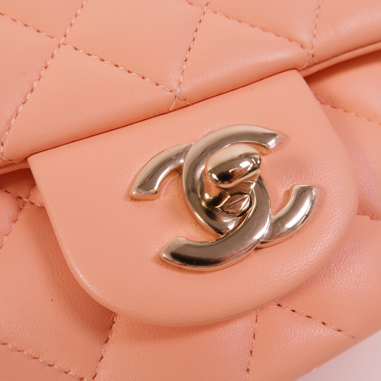 CHANEL 羊皮皮革Classic 17鏈帶肩背袋