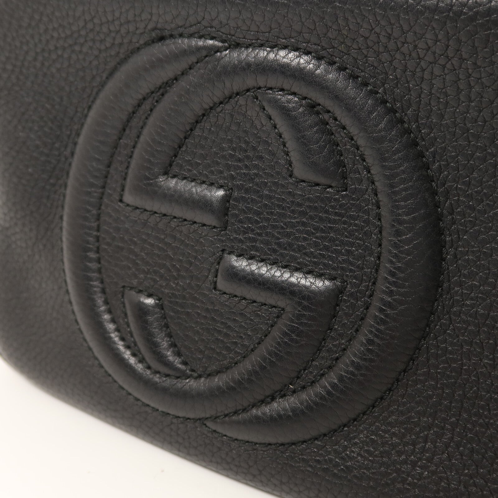 GUCCI 牛皮皮革Soho Disco金扣肩背袋