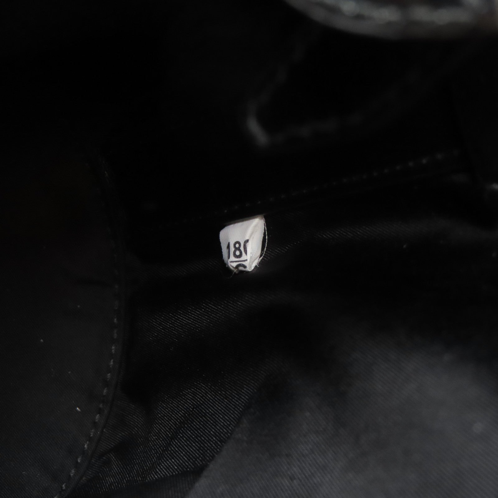 PRADA 牛皮皮革/尼龍Ouverture Bucket Bag銀扣手挽肩背兩用袋黑色