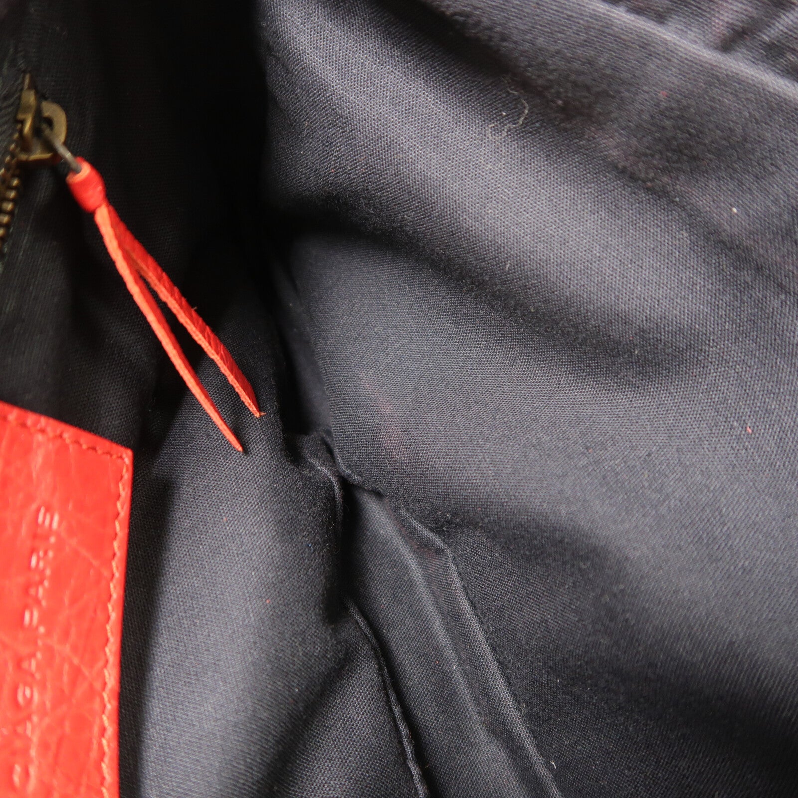 BALENCIAGA 羊皮皮革Crossbody Bag肩背袋