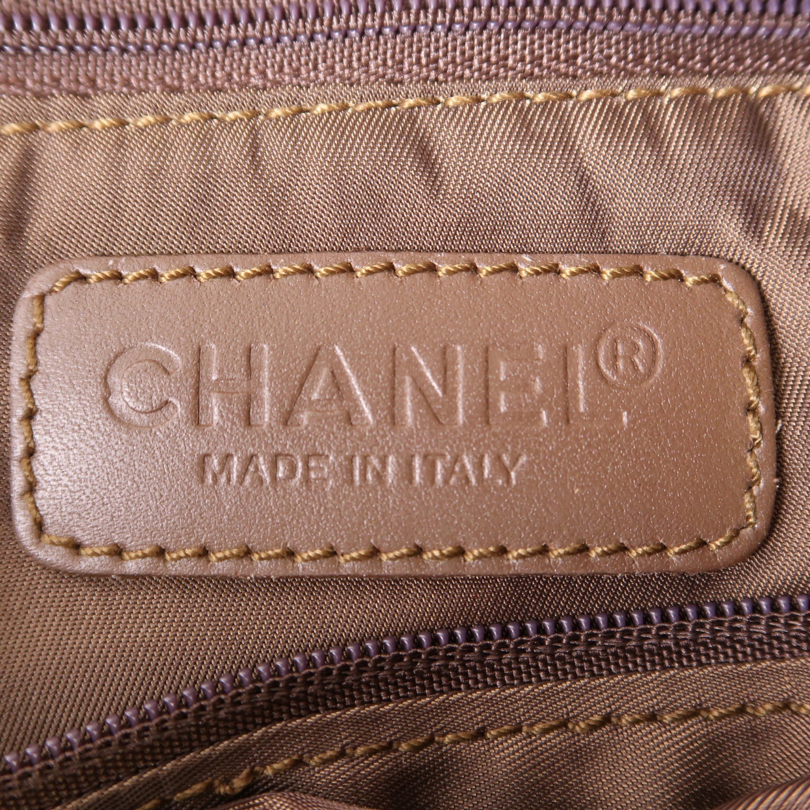 CHANEL 尼龍New Travel Line Tote銀扣肩背袋/手挽袋