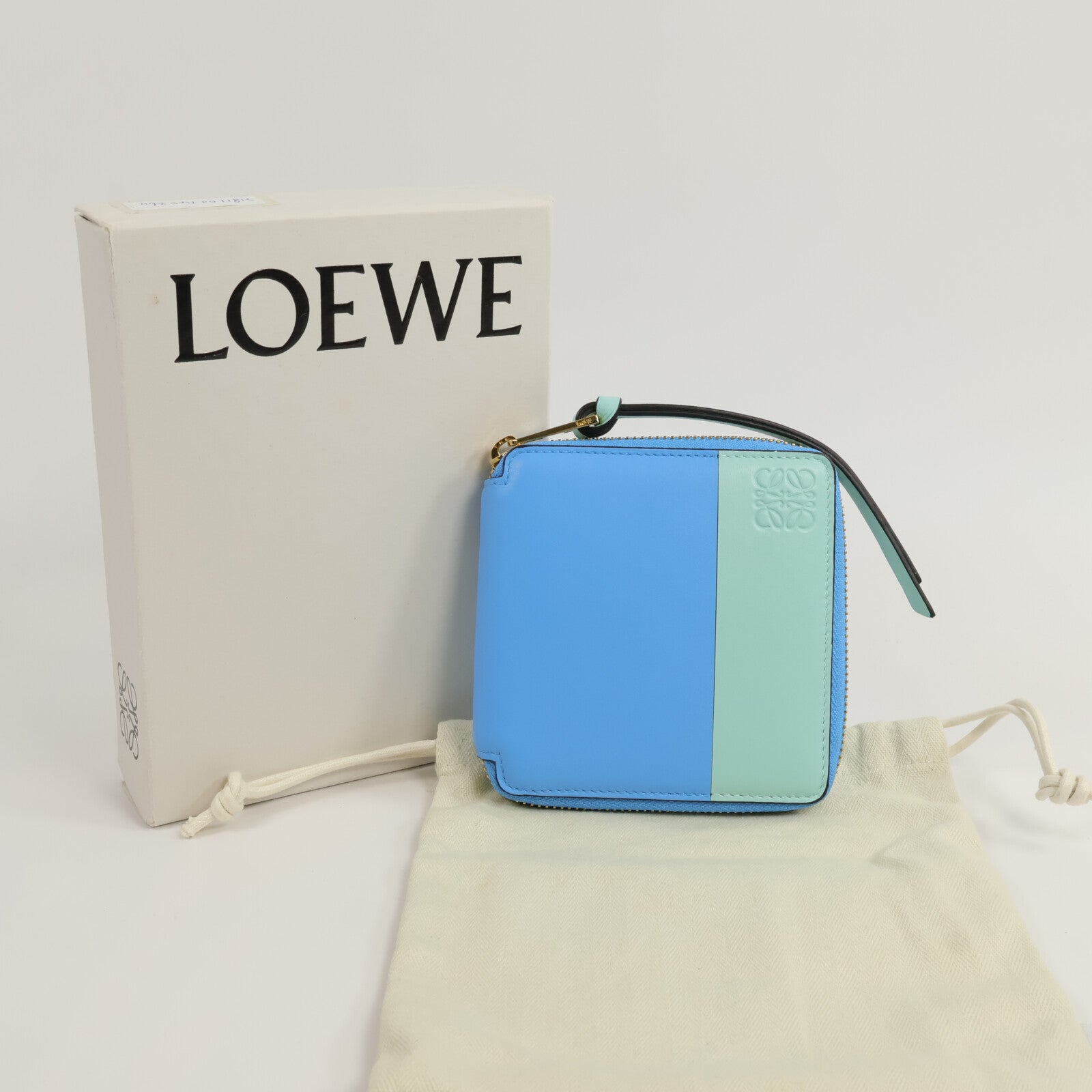 LOEWE 牛皮皮革Wallet錢包