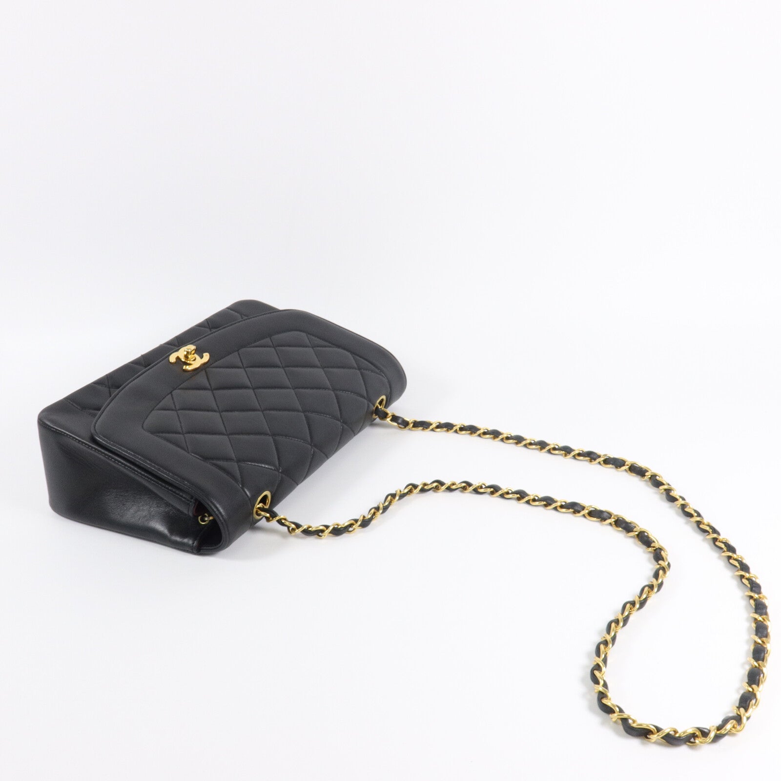 CHANEL 羊皮皮革Diana鏈帶肩背袋