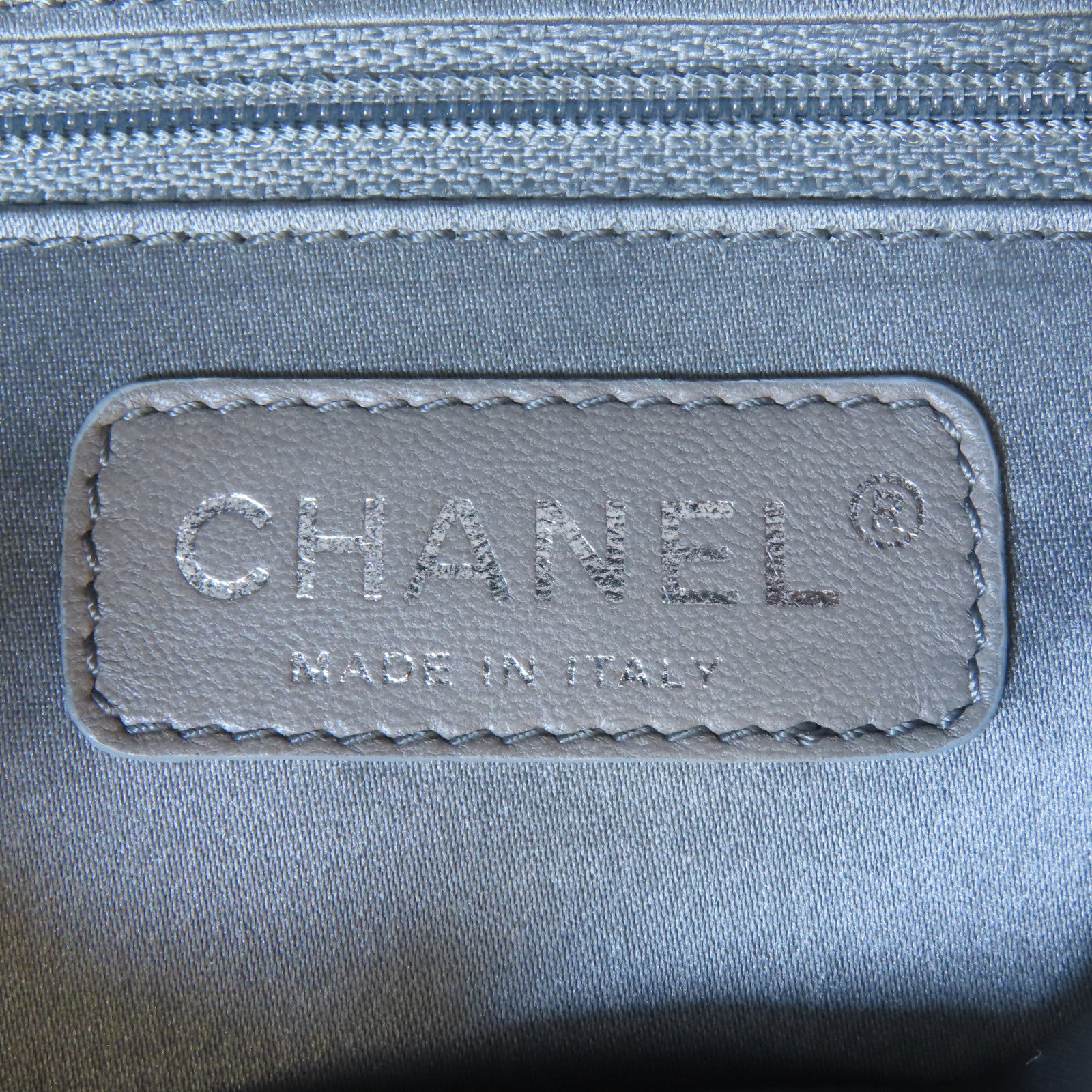 CHANEL 牛皮皮革Chain Shoulder銀扣鏈帶肩背袋黑色
