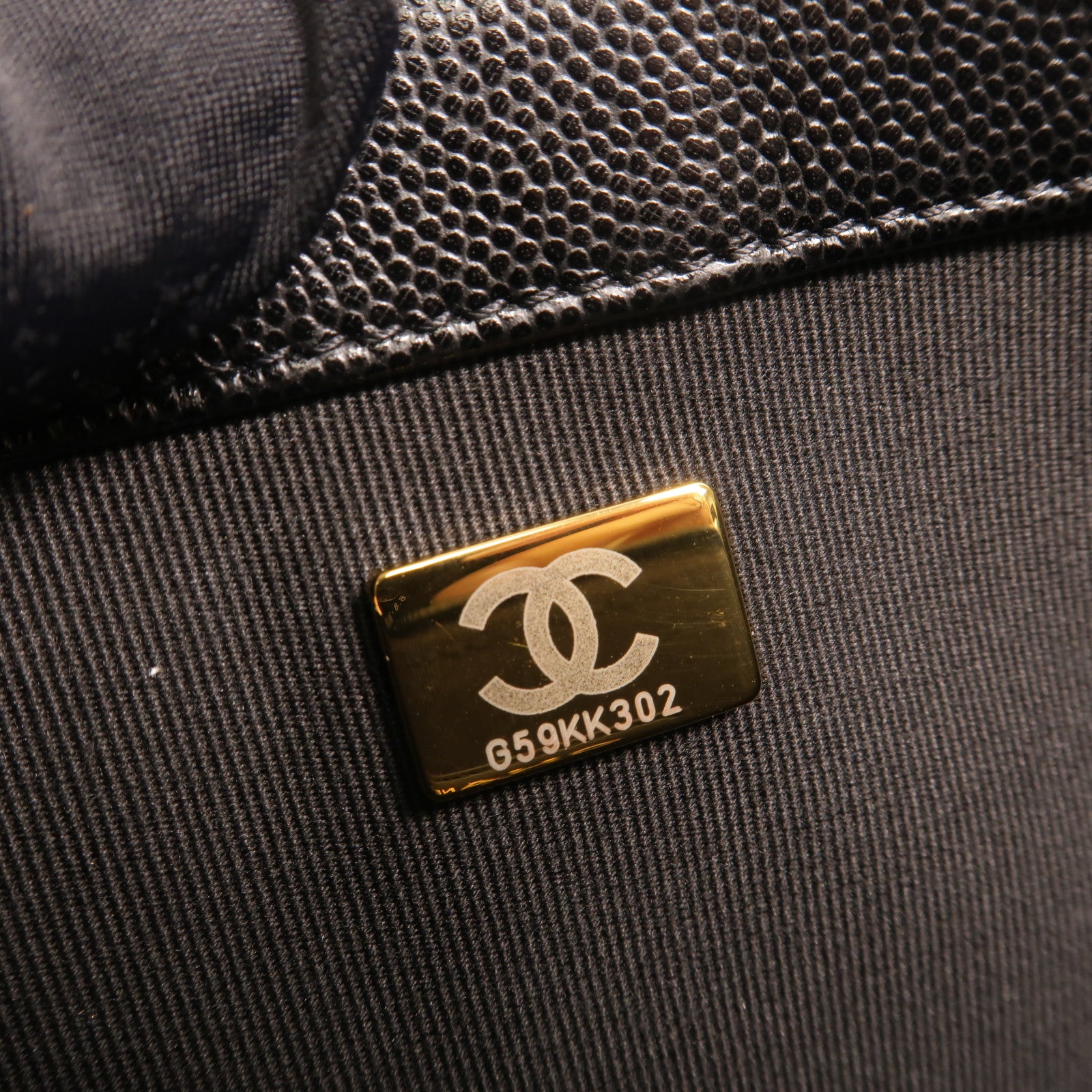 CHANEL 牛皮皮革Boy 25肩背袋