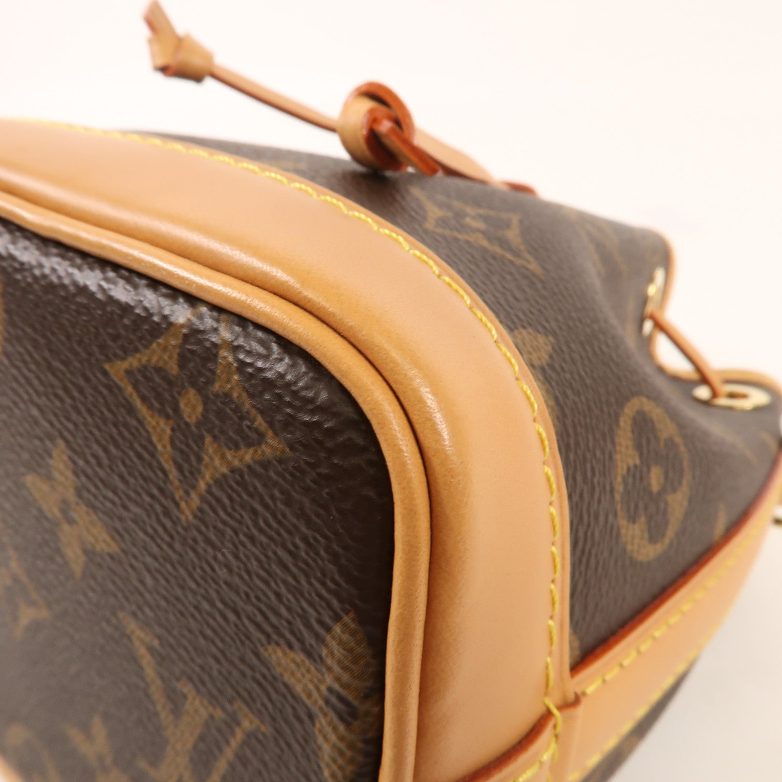 LOUIS VUITTON Monogram Nano Noe金扣手挽肩背兩用袋