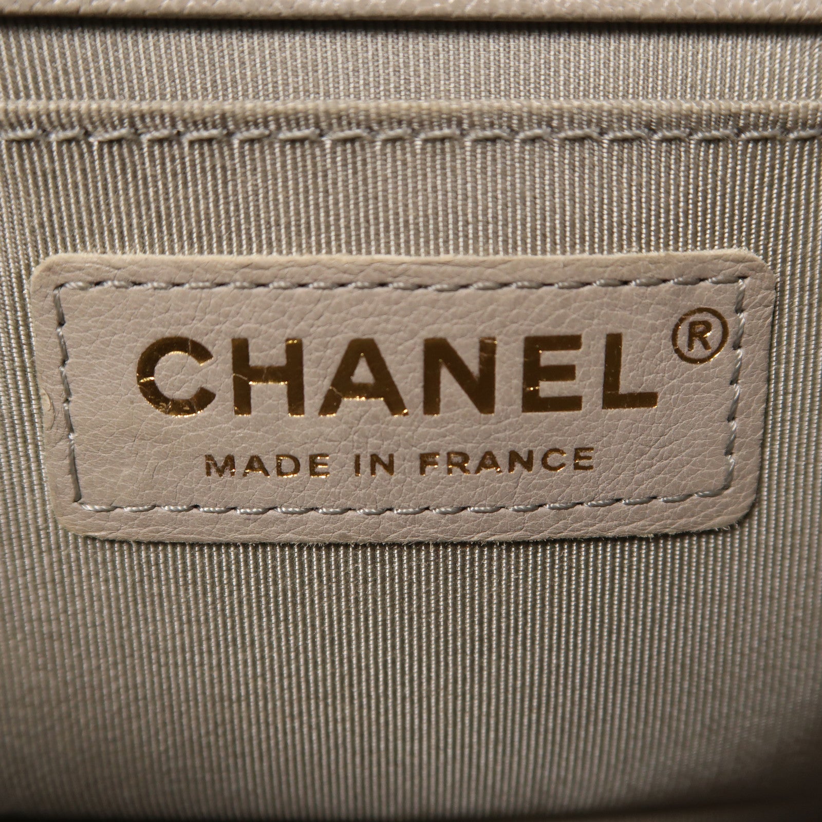 CHANEL 【激減優惠】牛皮皮革Boy 20金扣肩背袋