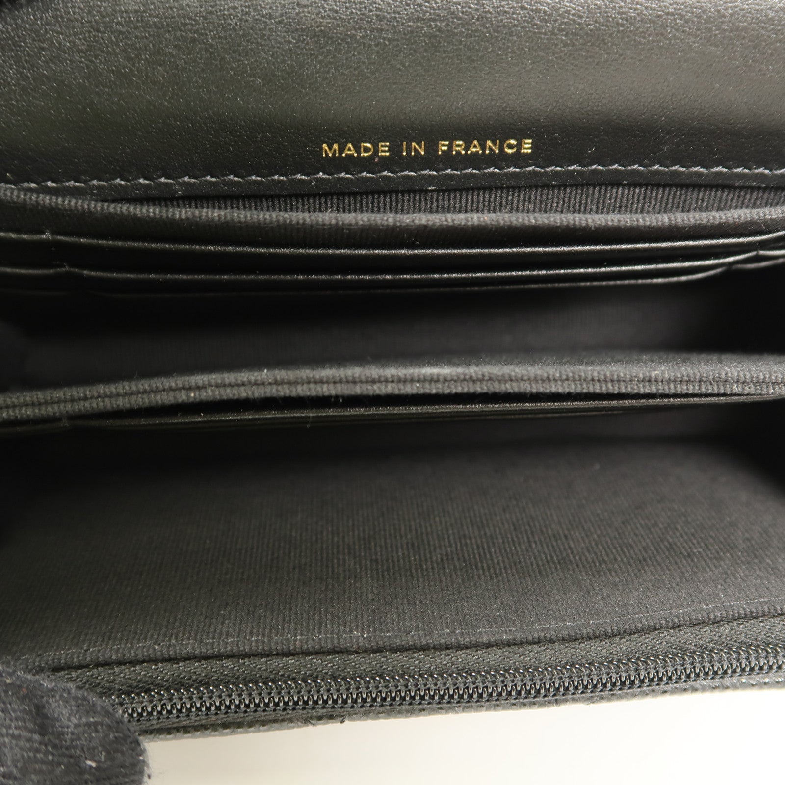 CHANEL 牛皮皮革Shoulder Bag金扣鏈帶肩背袋