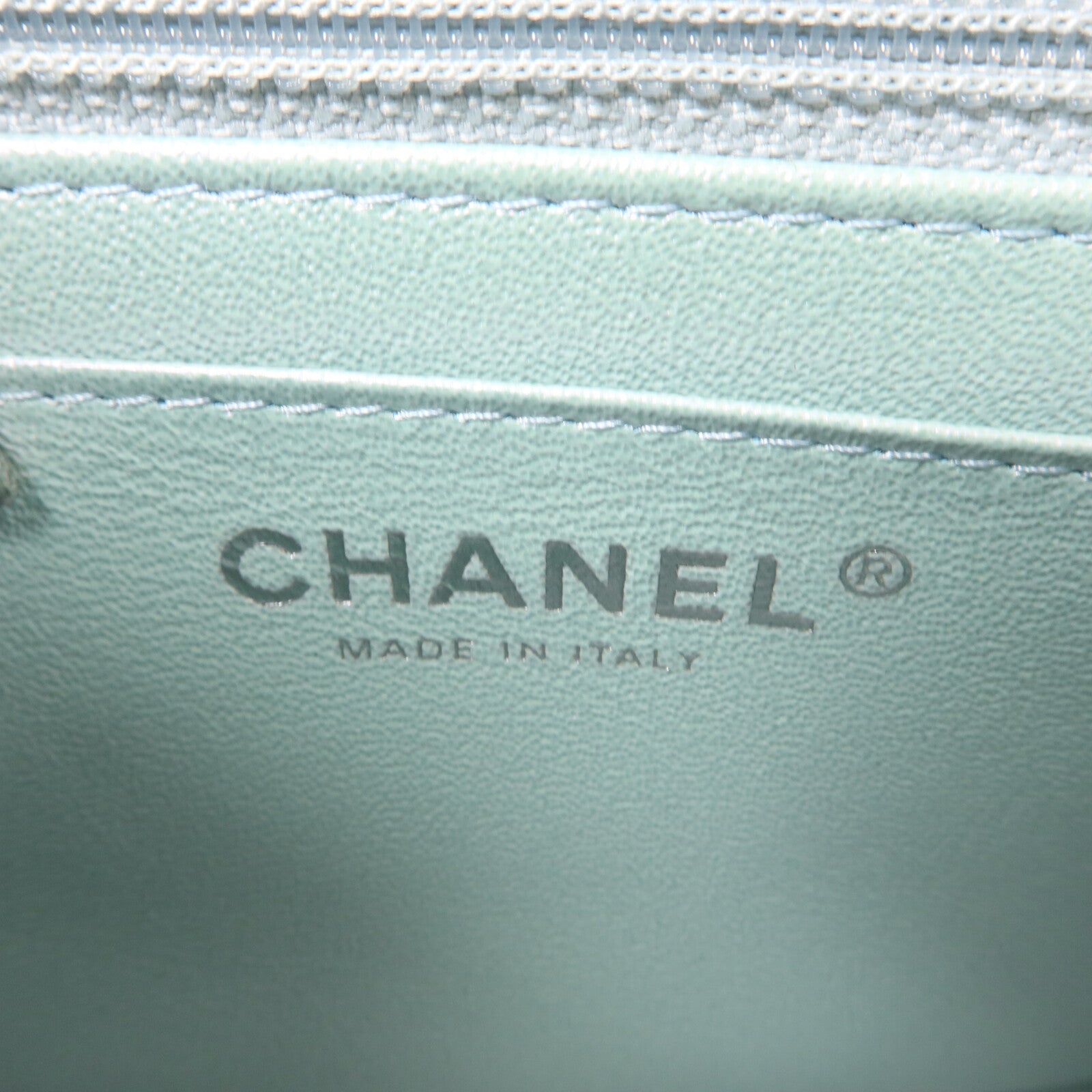 CHANEL 羊皮皮革Mini Classic 17鏈帶肩背袋