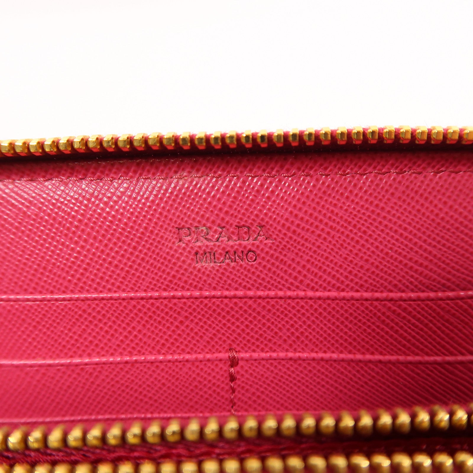 PRADA 牛皮皮革Long Wallet金扣長錢包