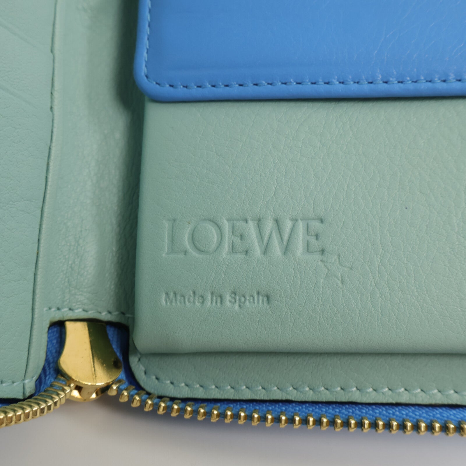 LOEWE 牛皮皮革Wallet錢包