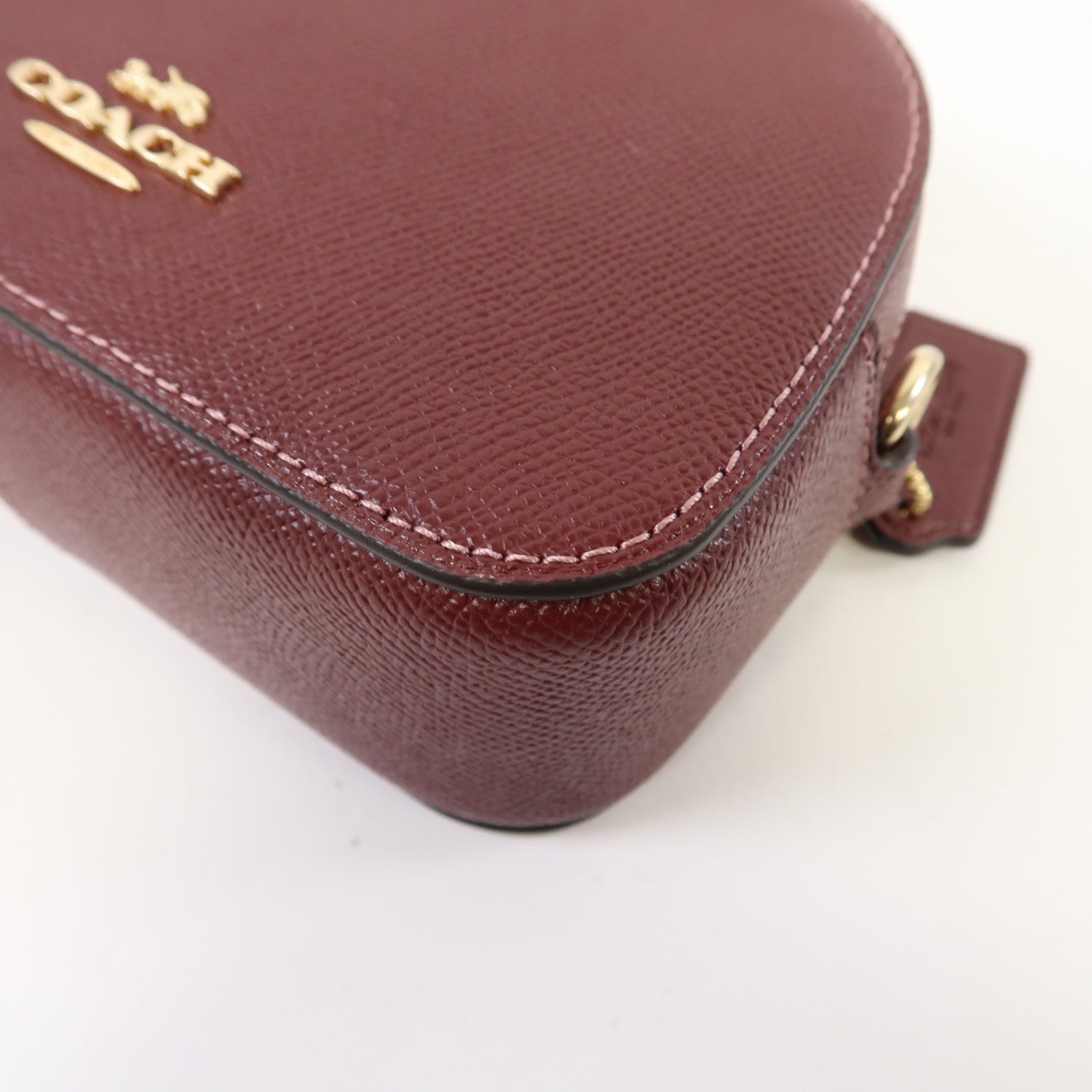 COACH 牛皮皮革Mini Serena Crossbody Bag金扣肩背袋紅色