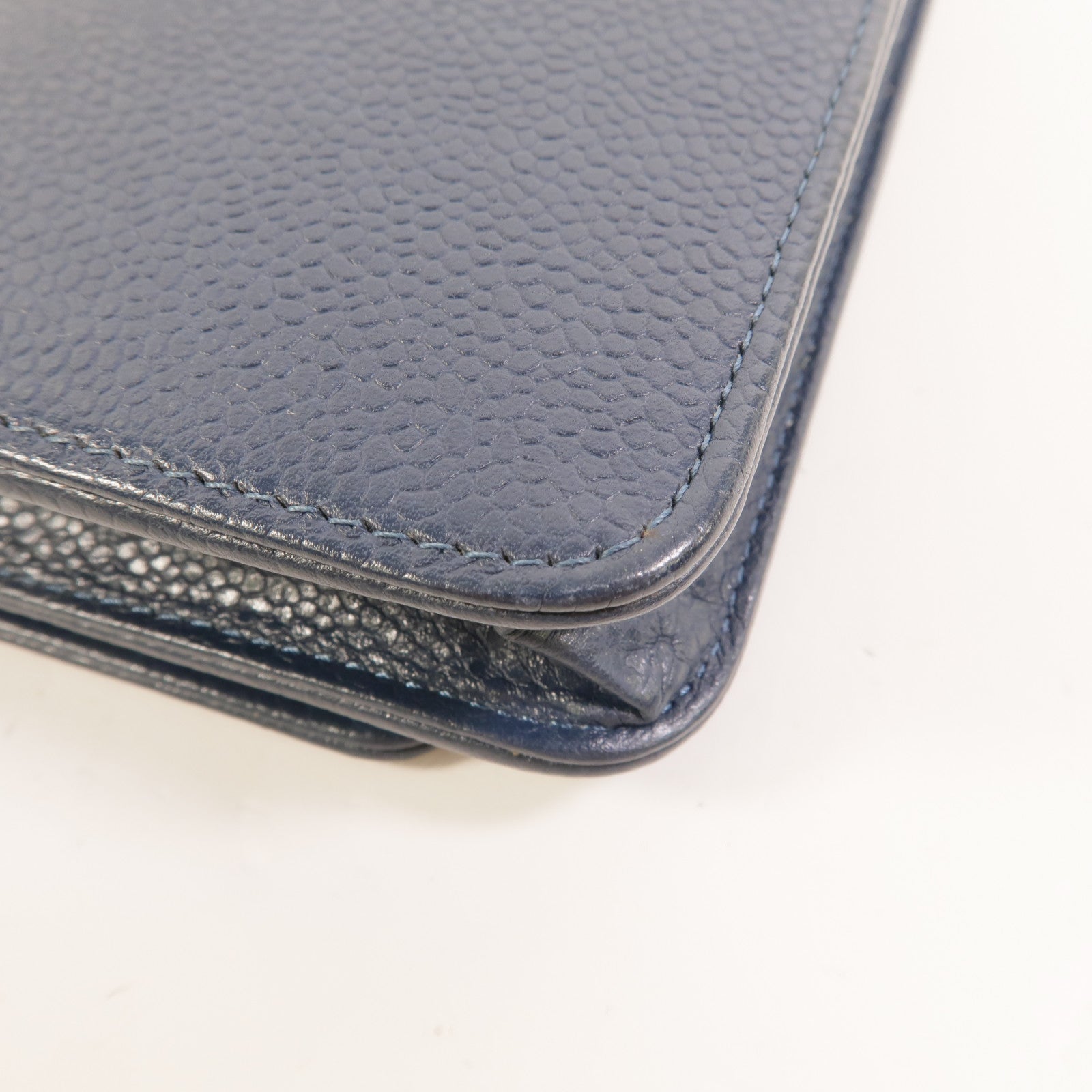 CHANEL 牛皮皮革WOC Wallet On Chain鏈帶肩背袋