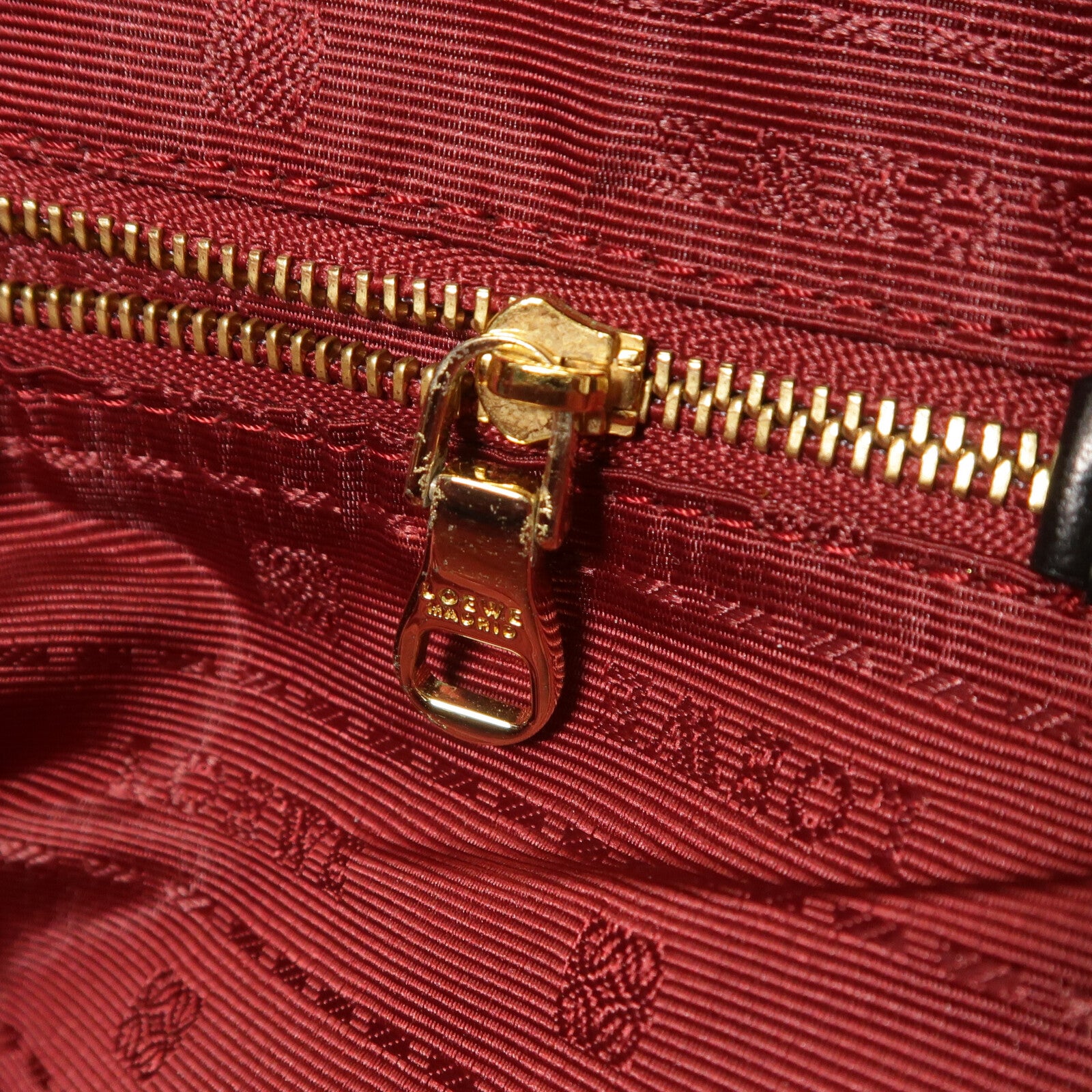 LOEWE 牛皮皮革Vintage Heritage Boston肩背袋