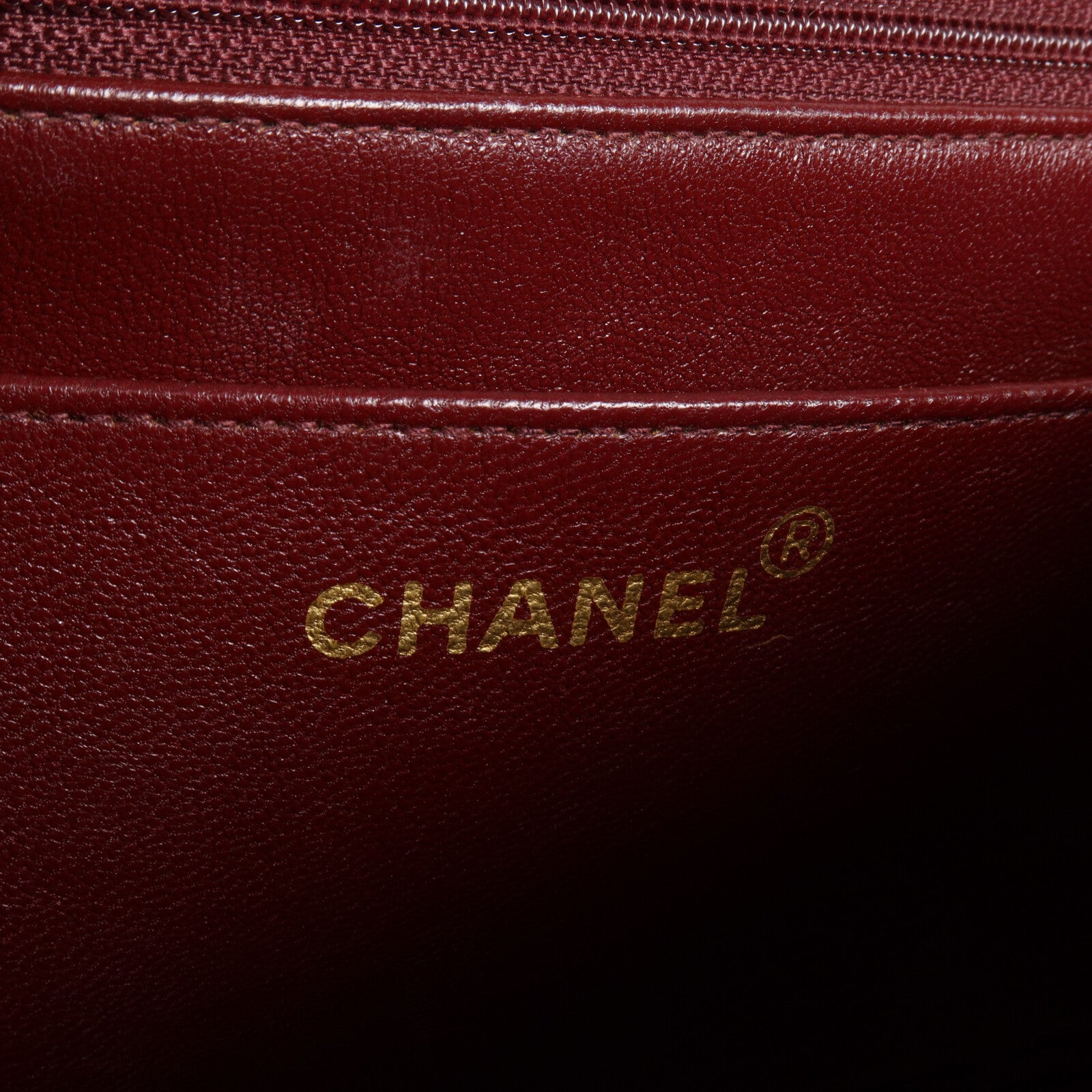 CHANEL 羊皮皮革Diana鏈帶肩背袋