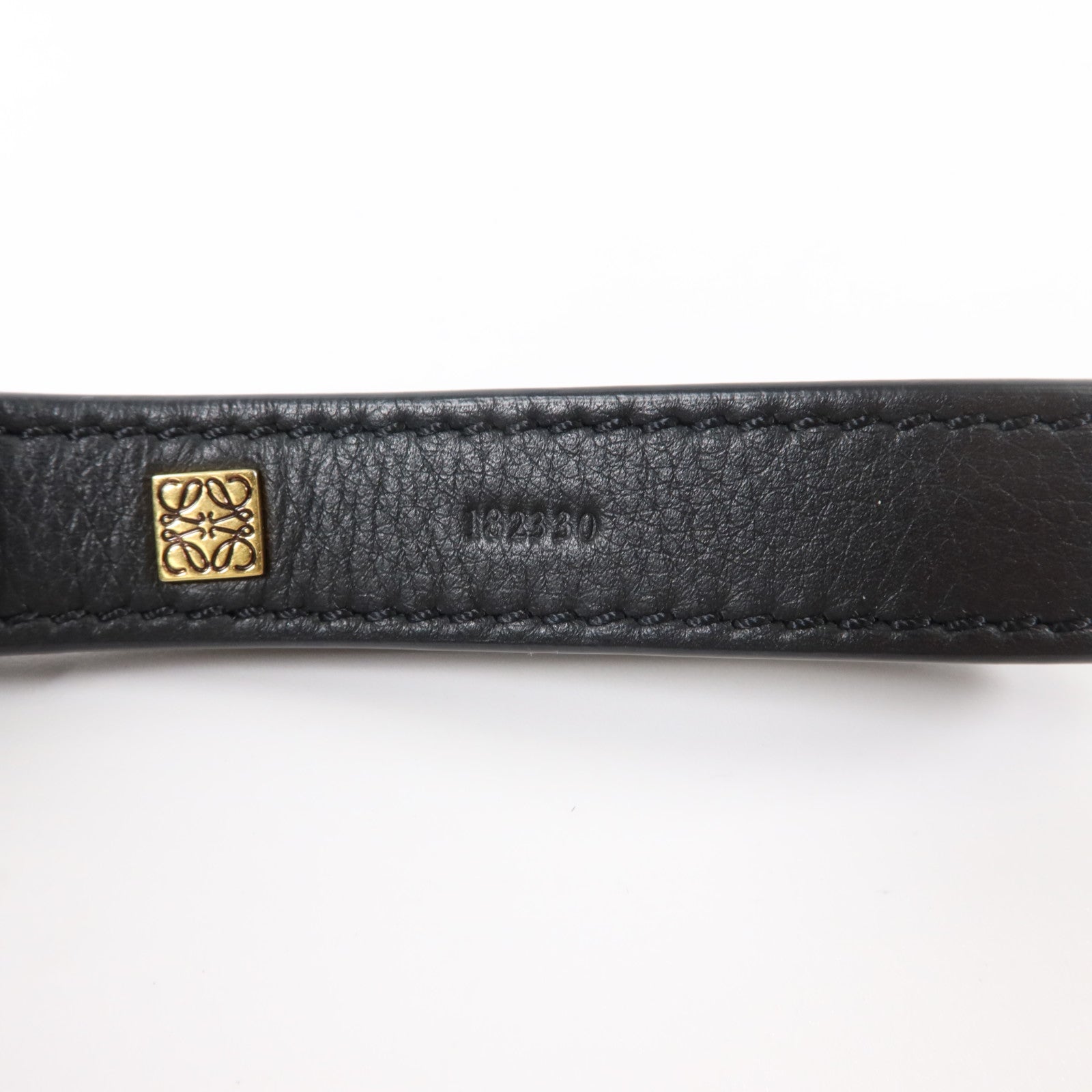 LOEWE 牛皮皮革Brand Short Strap短肩帶