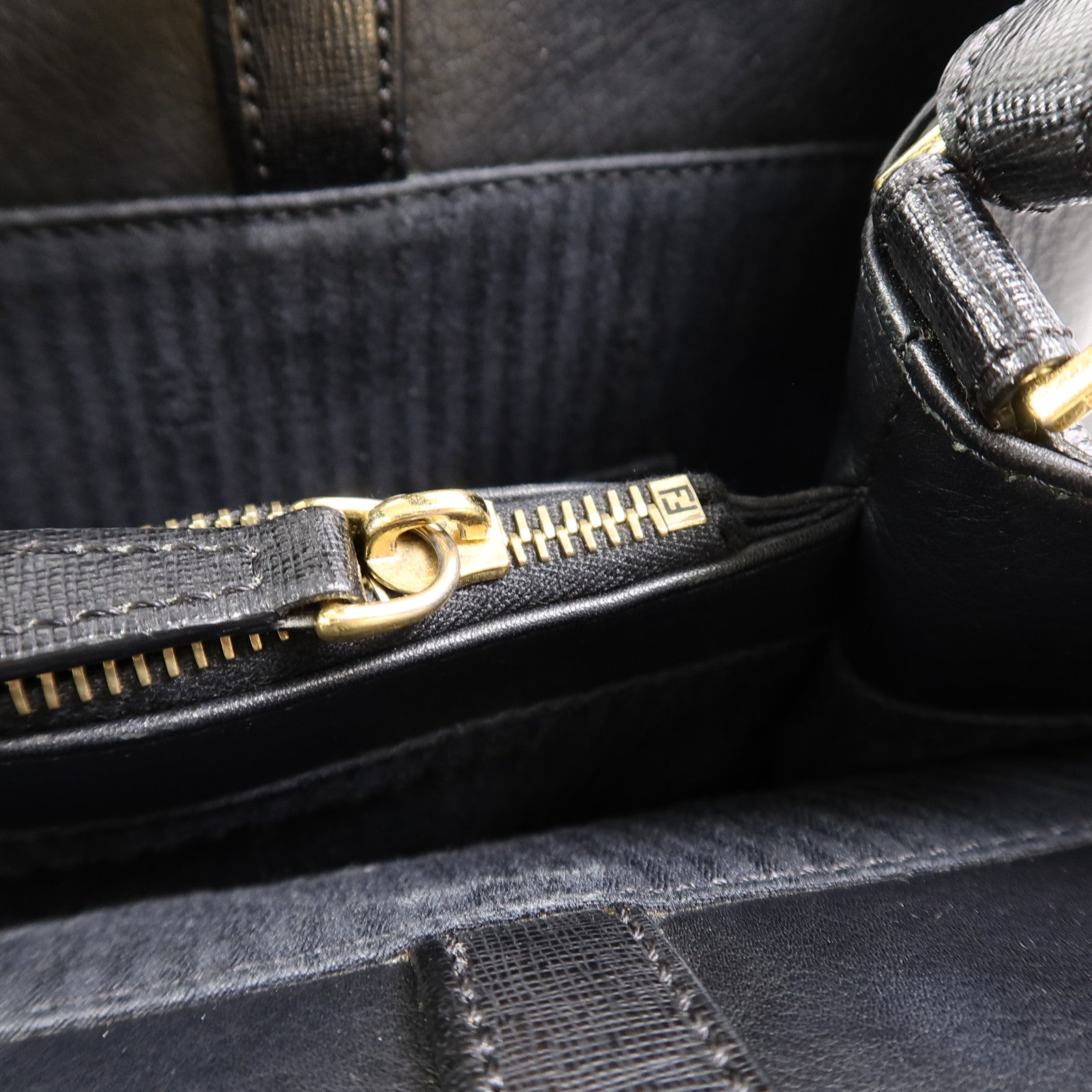 FENDI 牛皮皮革2 Jours金扣手挽肩背兩用袋