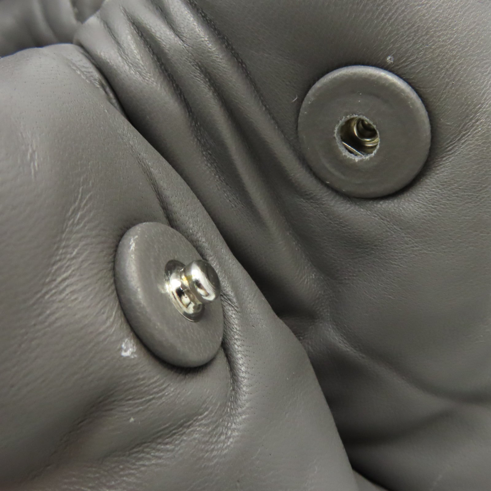 PRADA 羊皮皮革Nappa Bomber 2Way Shoulder Bag手挽肩背兩用袋灰色