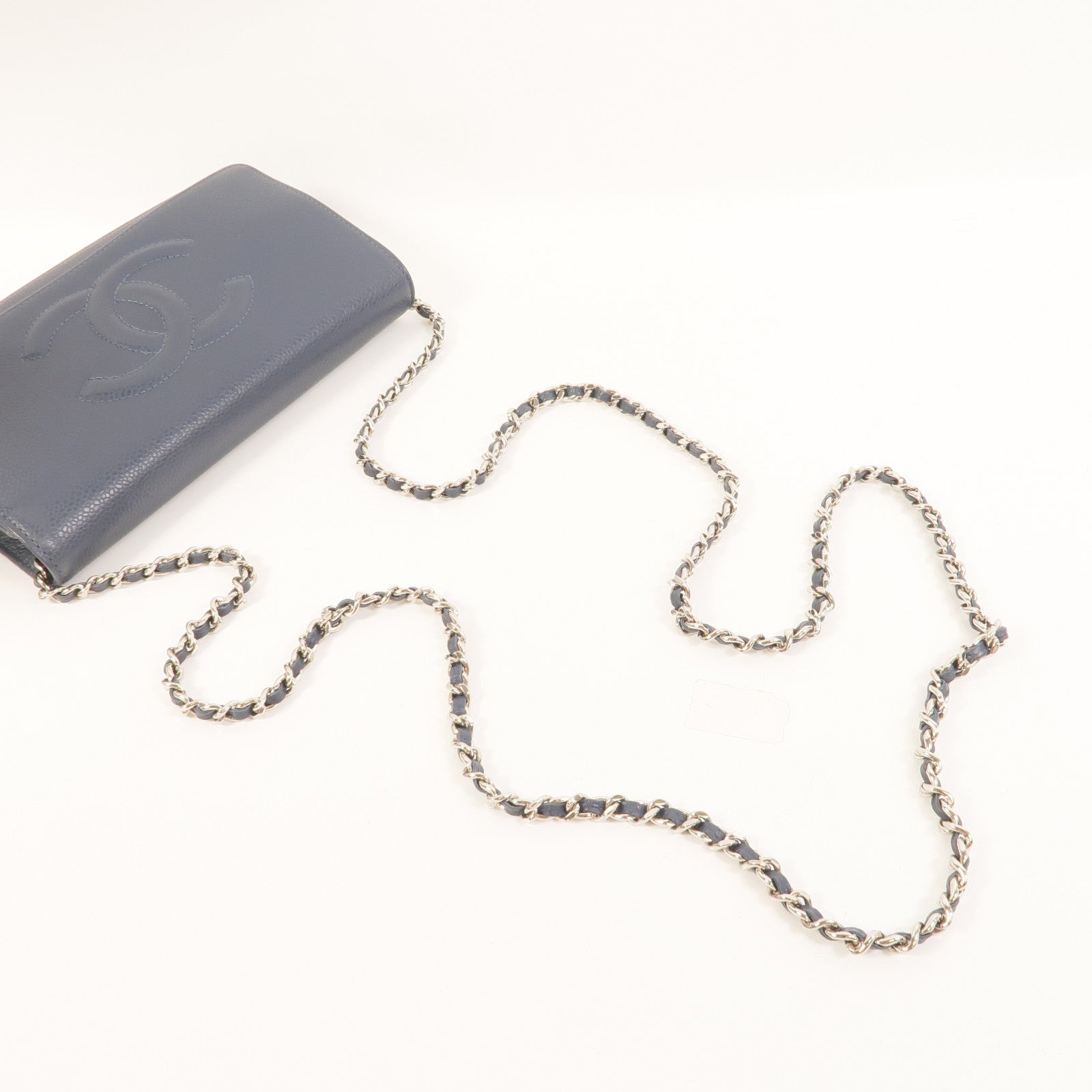 CHANEL 牛皮皮革WOC Wallet On Chain鏈帶肩背袋