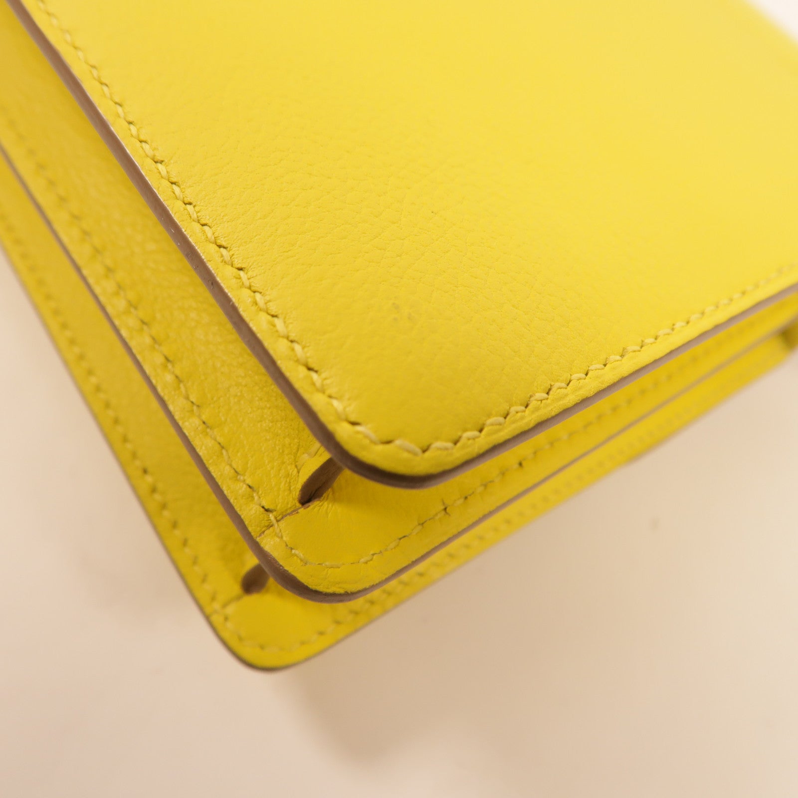 HERMES Evercolor皮革Mini Roulis銀扣肩背袋Lime