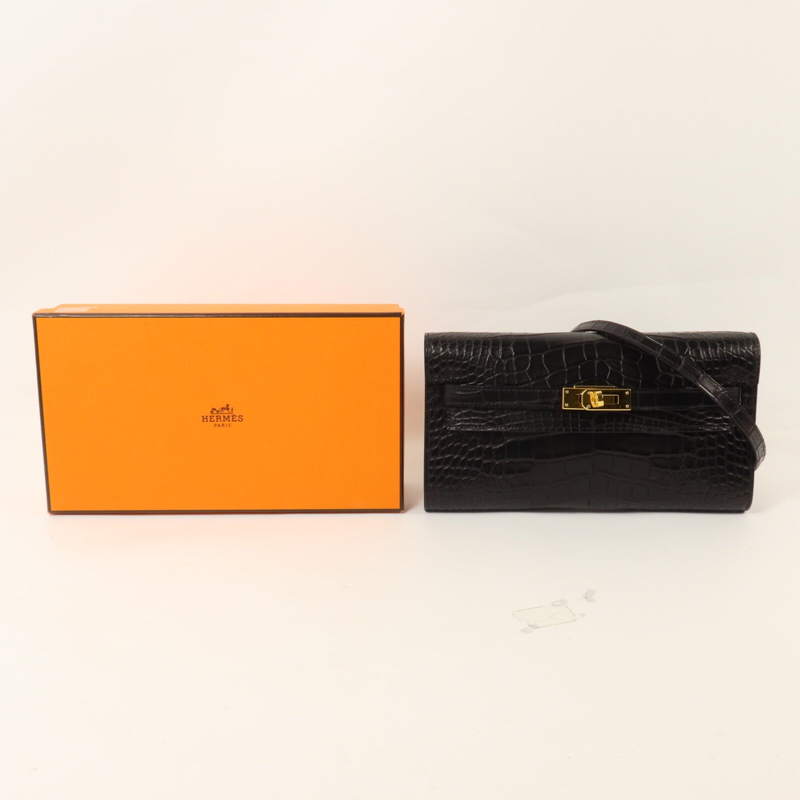 HERMES 鱷魚皮革Kelly To Go肩背袋Noir