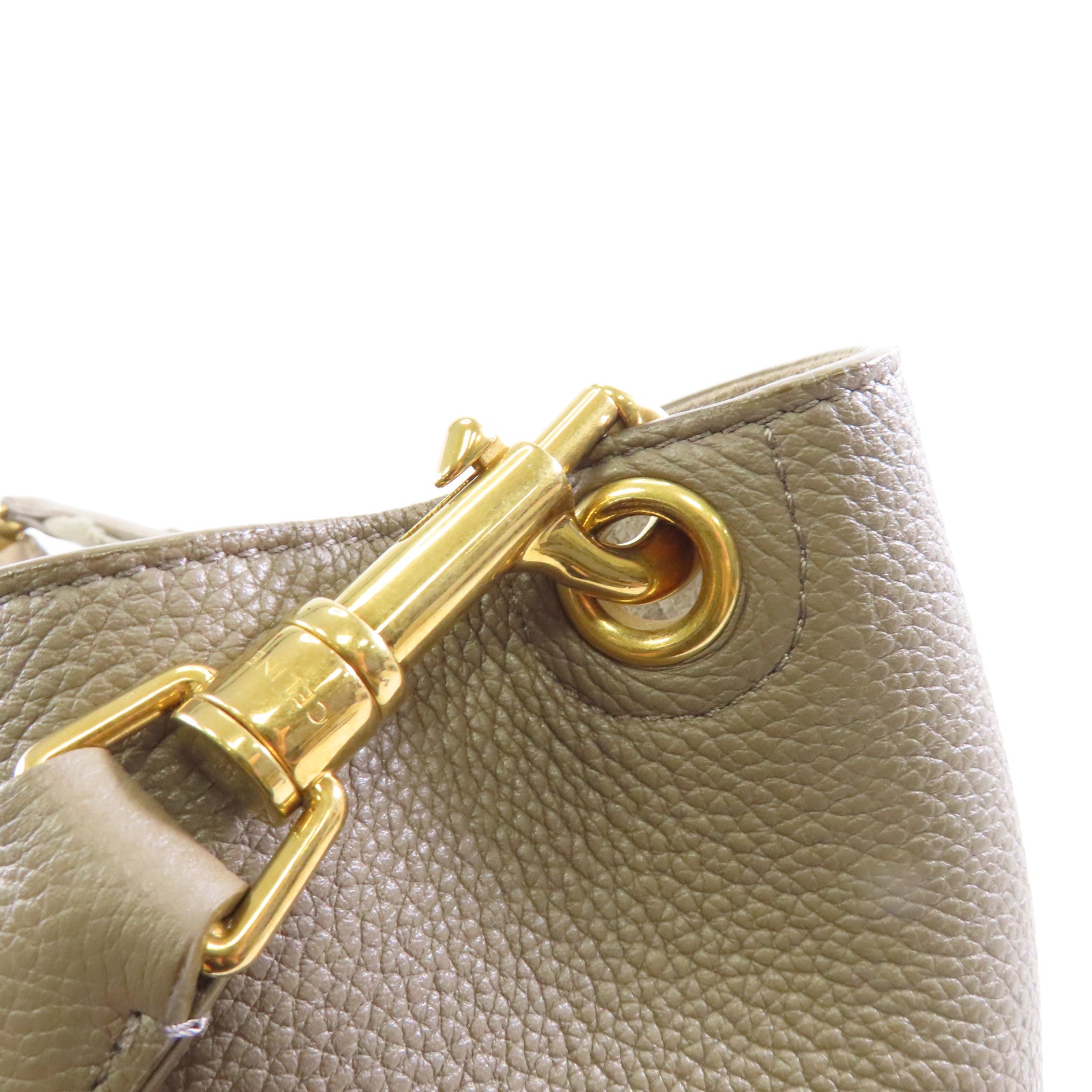CELINE 牛皮皮革Sangle Bag金扣肩背袋灰色