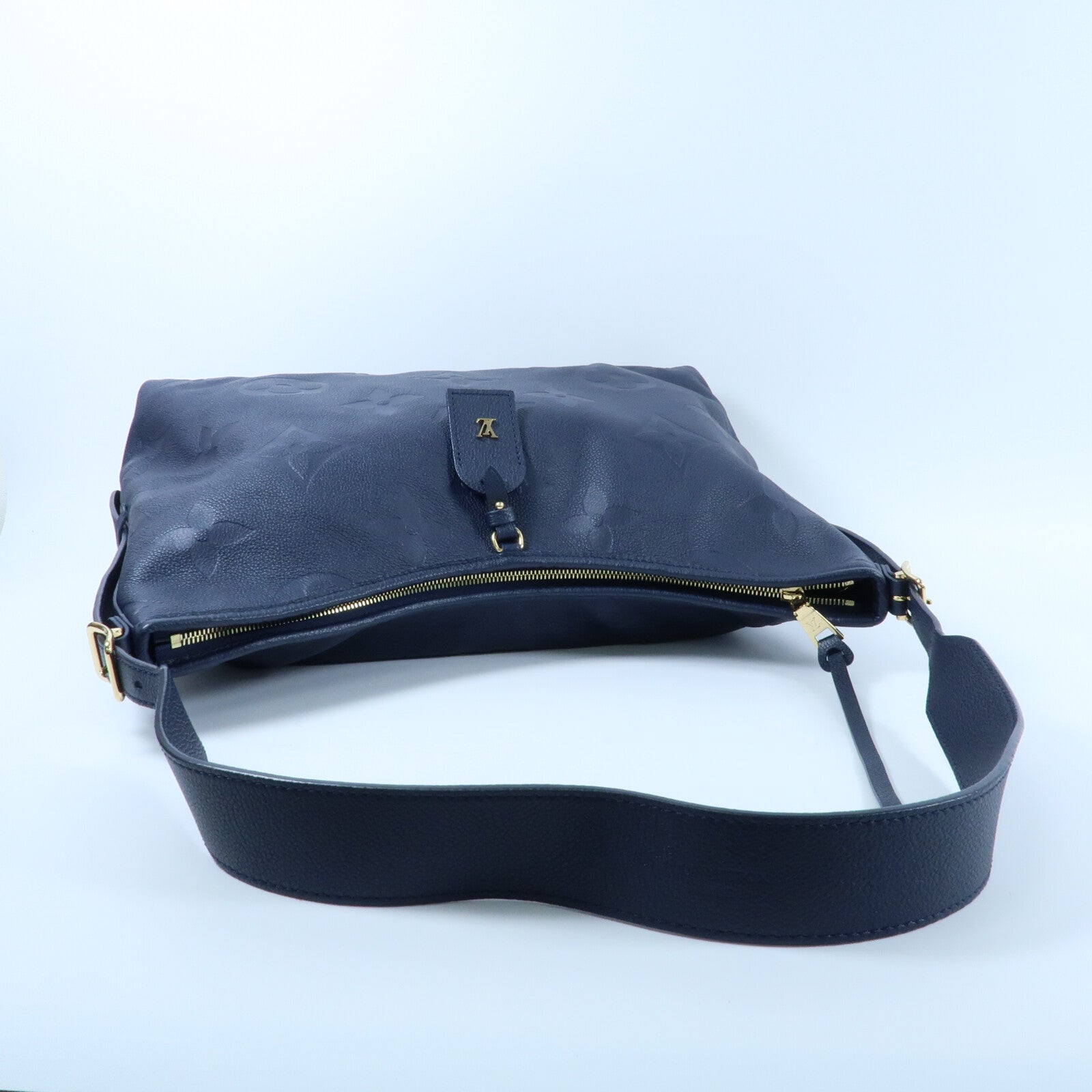 LOUIS VUITTON Monogram Empreinte CarryAll MM金扣肩背袋