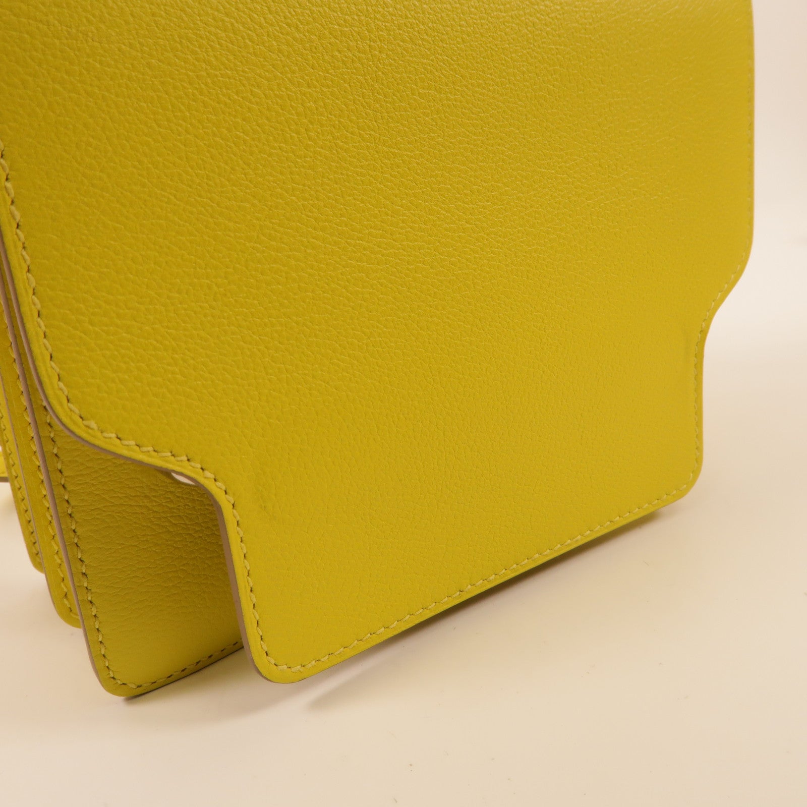 HERMES Evercolor皮革Mini Roulis銀扣肩背袋Lime