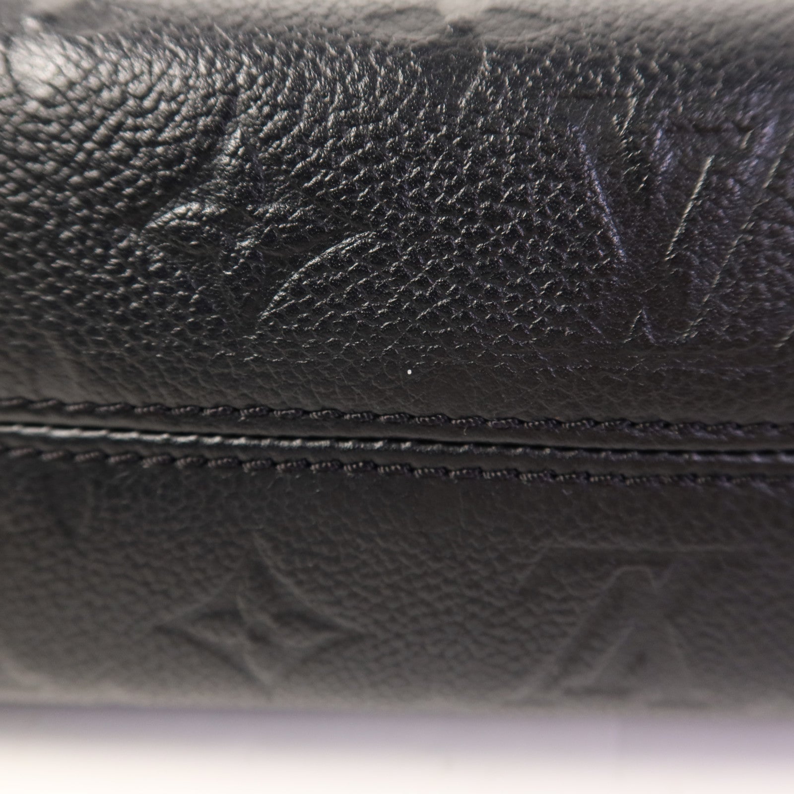 LOUIS VUITTON Monogram Empreinte Vavin PM金扣肩背袋