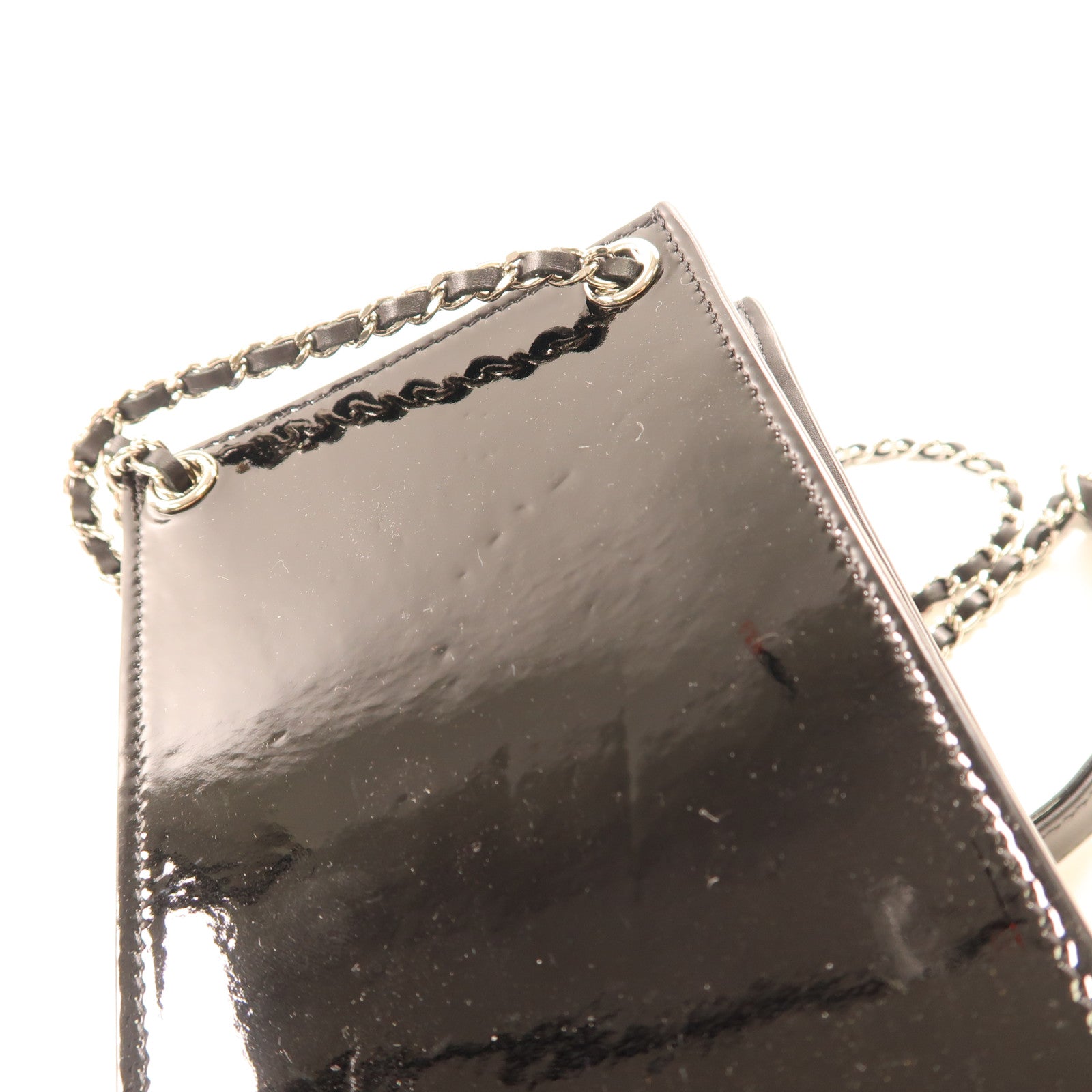 CHANEL 漆皮皮革Chain Shoulder金扣鏈帶肩背袋