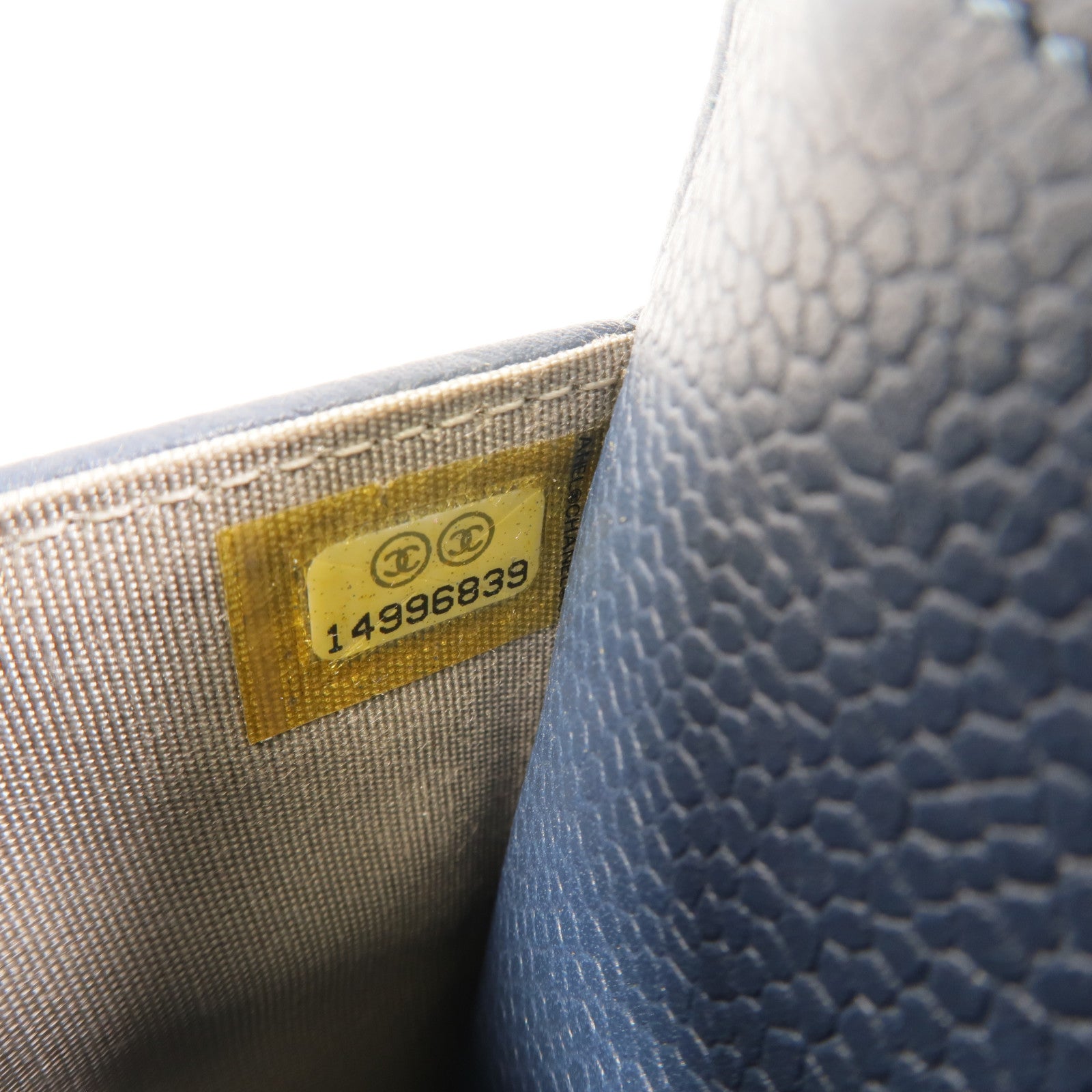 CHANEL 牛皮皮革WOC Wallet On Chain鏈帶肩背袋