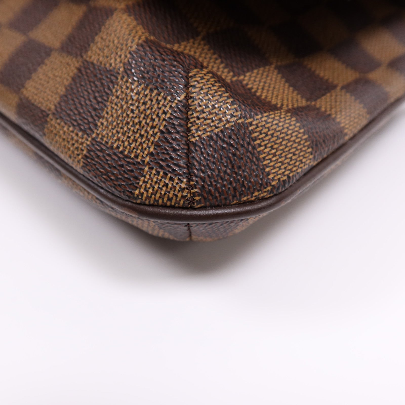 LOUIS VUITTON Damier Musette Tango金扣肩背袋棕色
