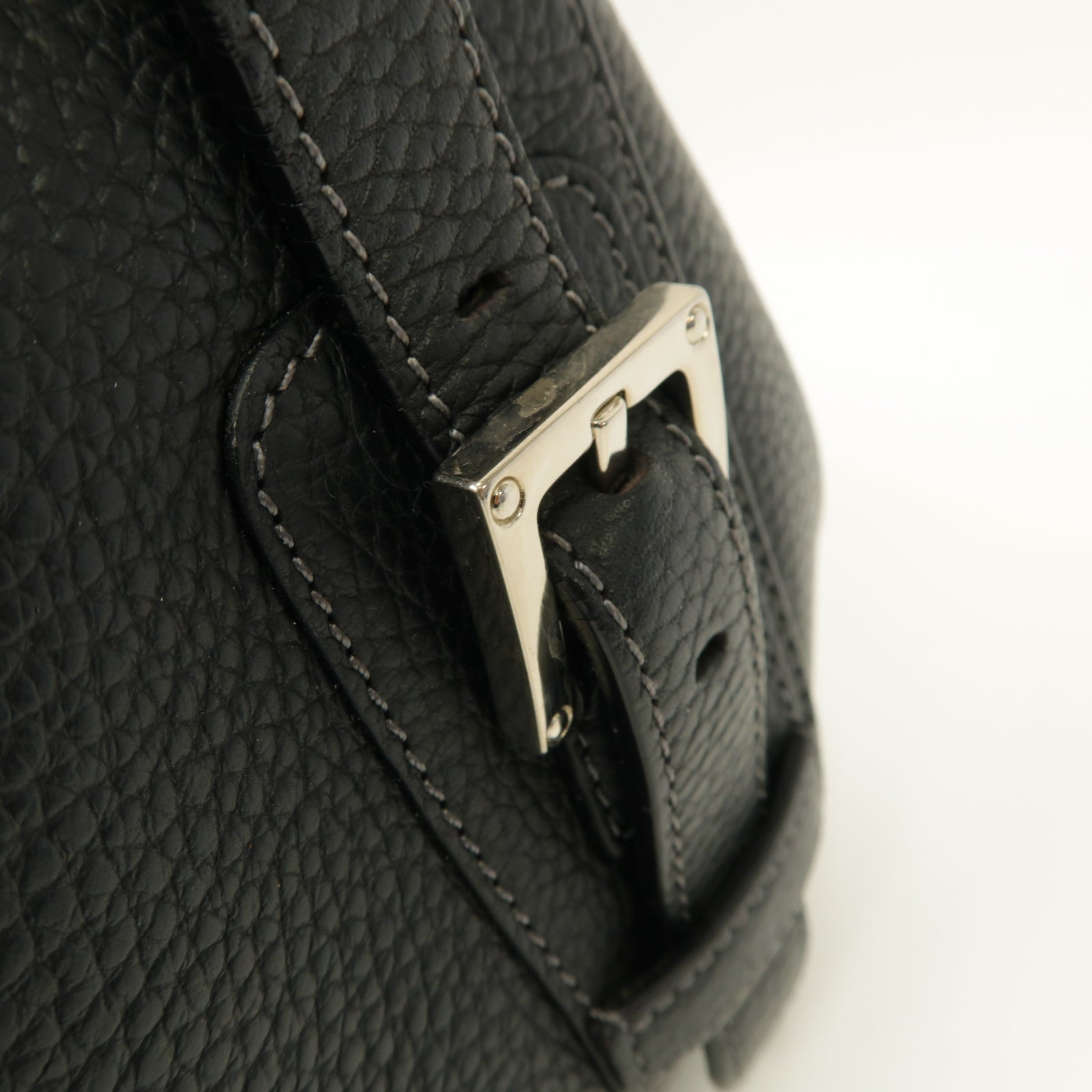 LOEWE 【激減優惠】牛皮皮革Hand Bag銀扣手挽袋黑色